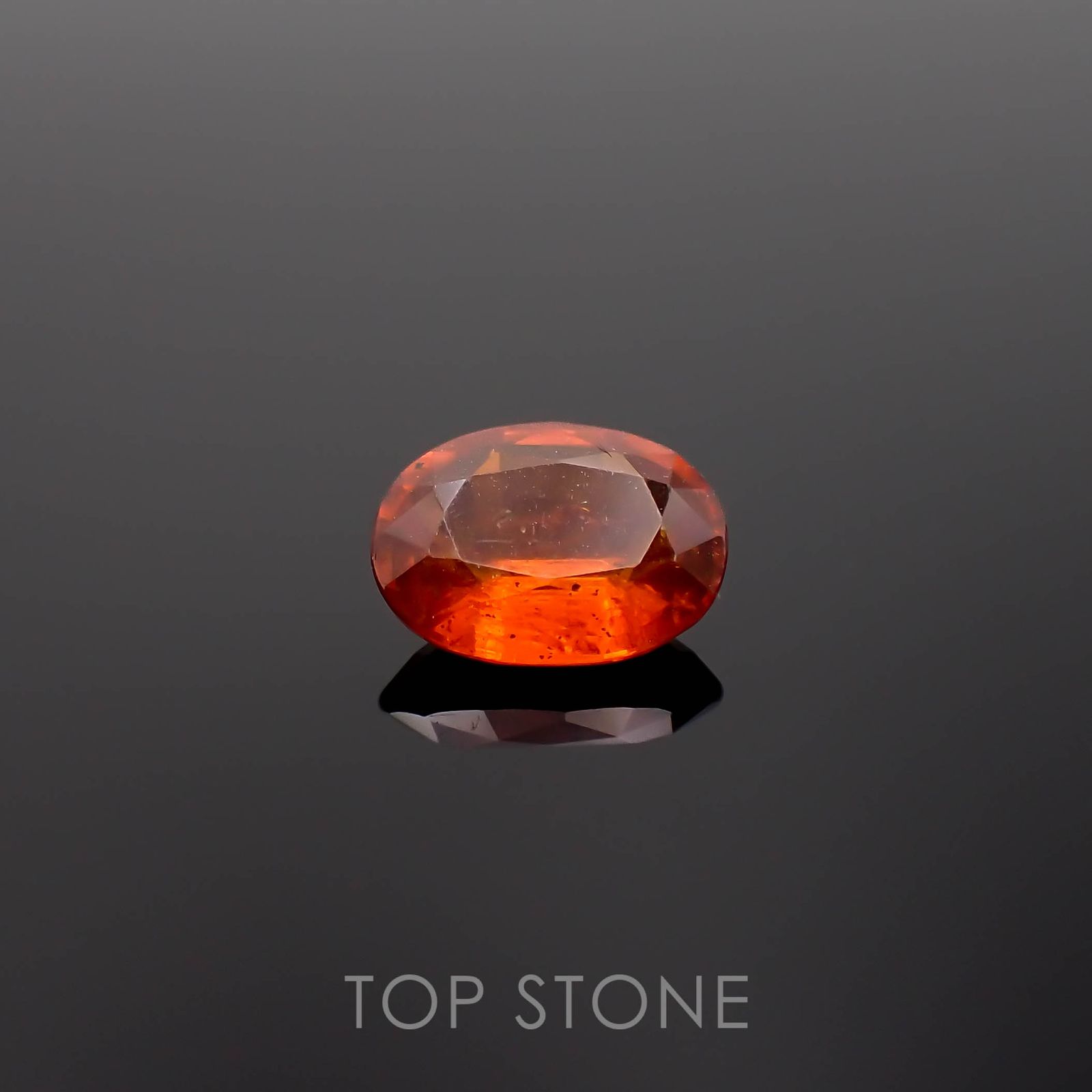 オレンジカイヤナイト ネパール産 1.87ct[230220598]8.8x6.9mm前後