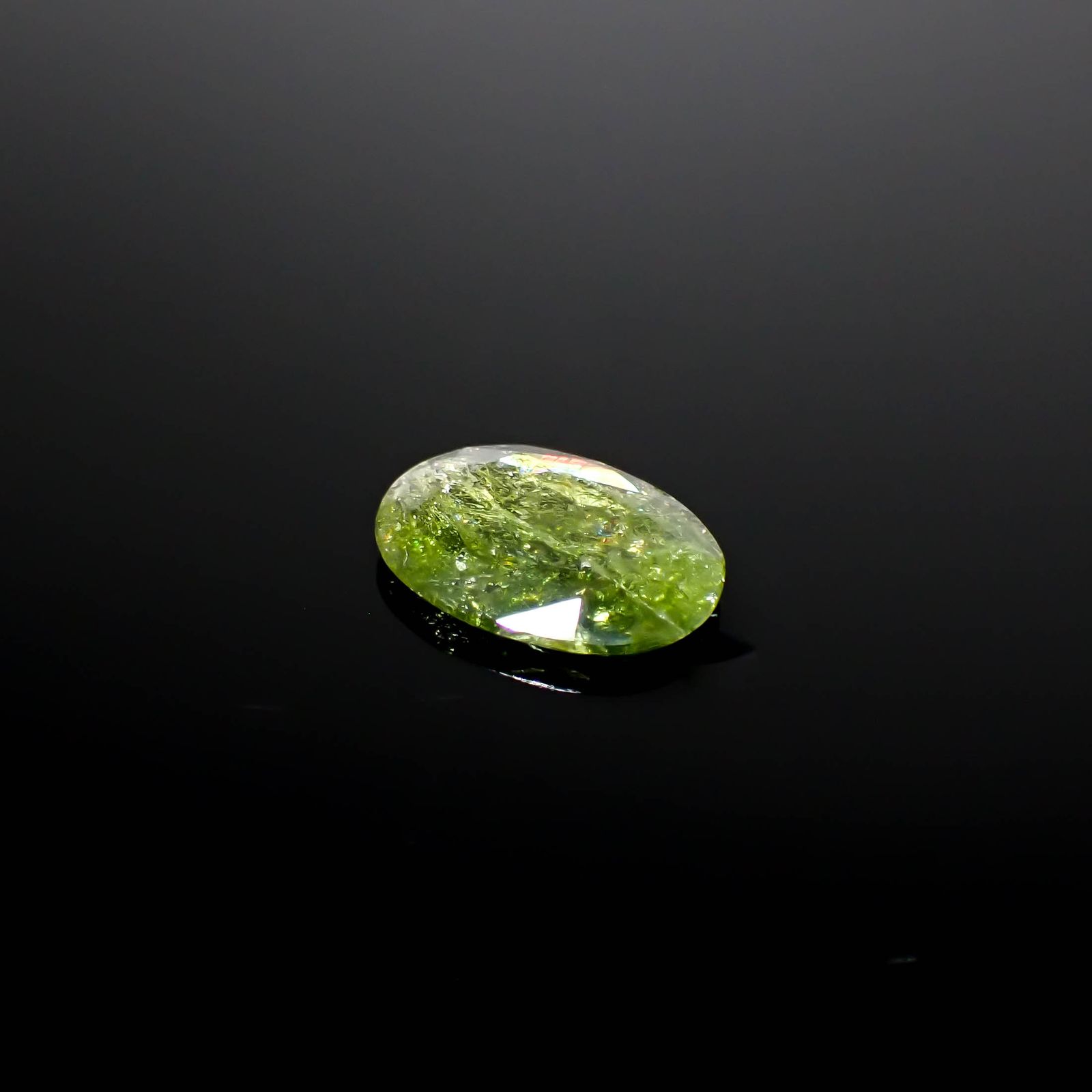 ◇リバーシブル◇イリデッセンスクロムトルマリン(宝石名トルマリン)ケニア産 2.42ct 識別済[240928938]13x9.4mm前後
