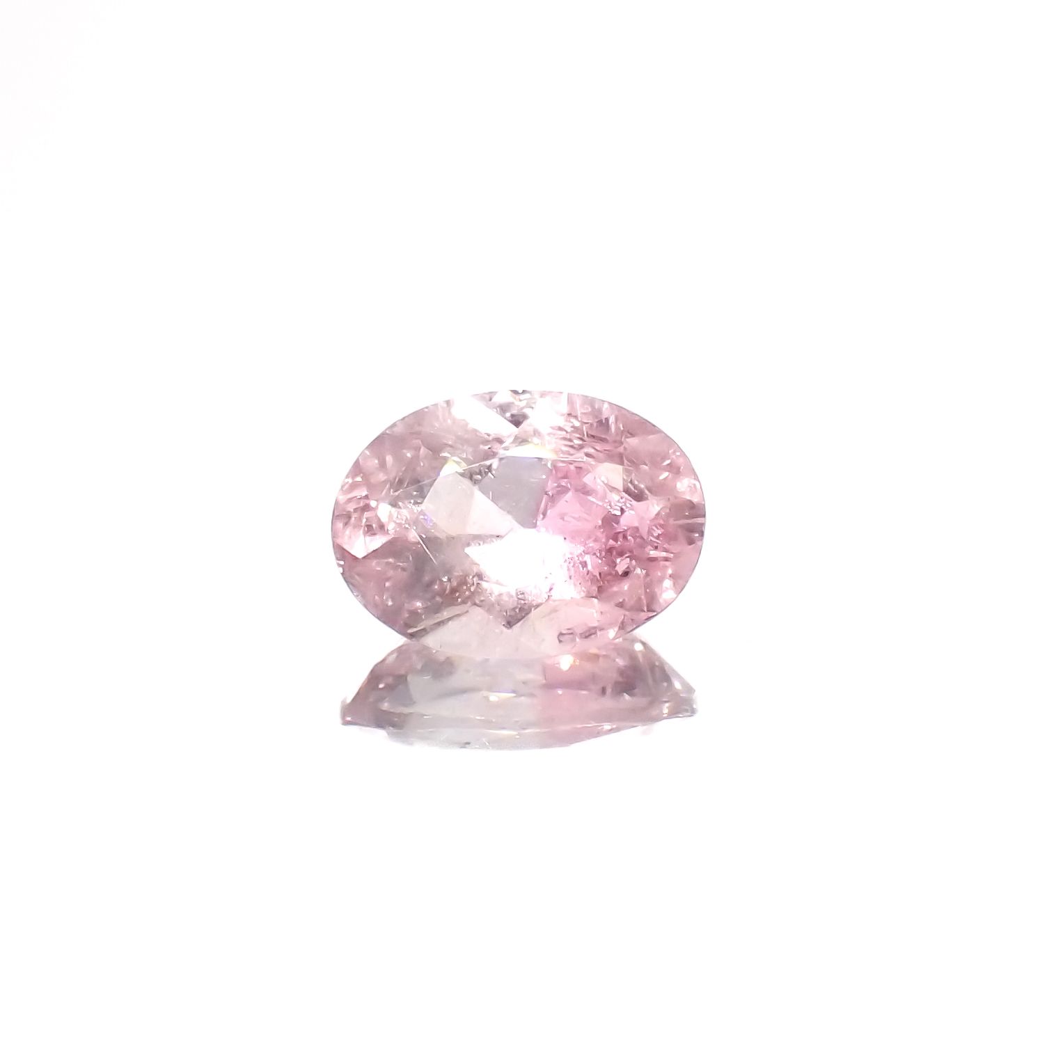 ピンククリスタルトルマリン(宝石名ピンク・トルマリン)コンゴ民主共和国産 1.03ct 識別済[230823237]8x5.9mm前後