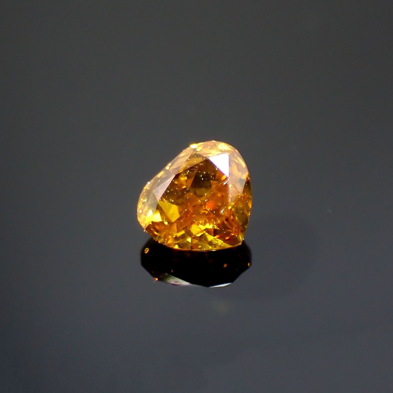 オレンジダイヤモンド SI-1 / FANCY DEEP YELLOW ORANGE(宝石名ダイアモンド) 0.143ct ソ付(CGL)[220115150]2.93x3.3mm前後