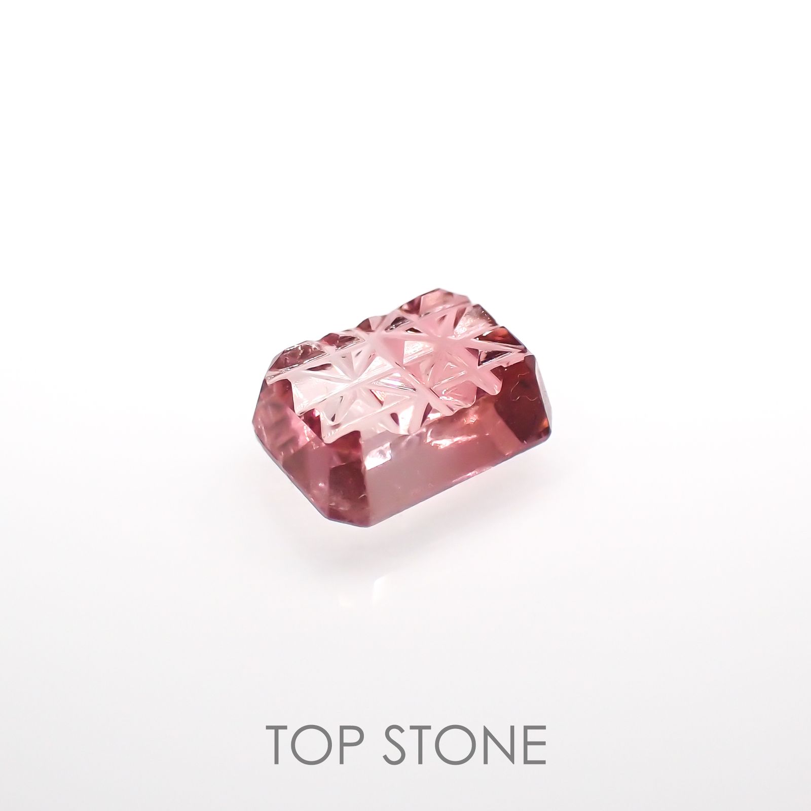 ◇甲州貴石切子Plus Three◇バイカラートルマリン カード付き(宝石名トルマリン)ルワンダ産 1.59ct 識別済[220114592]7.4x5.8mm前後