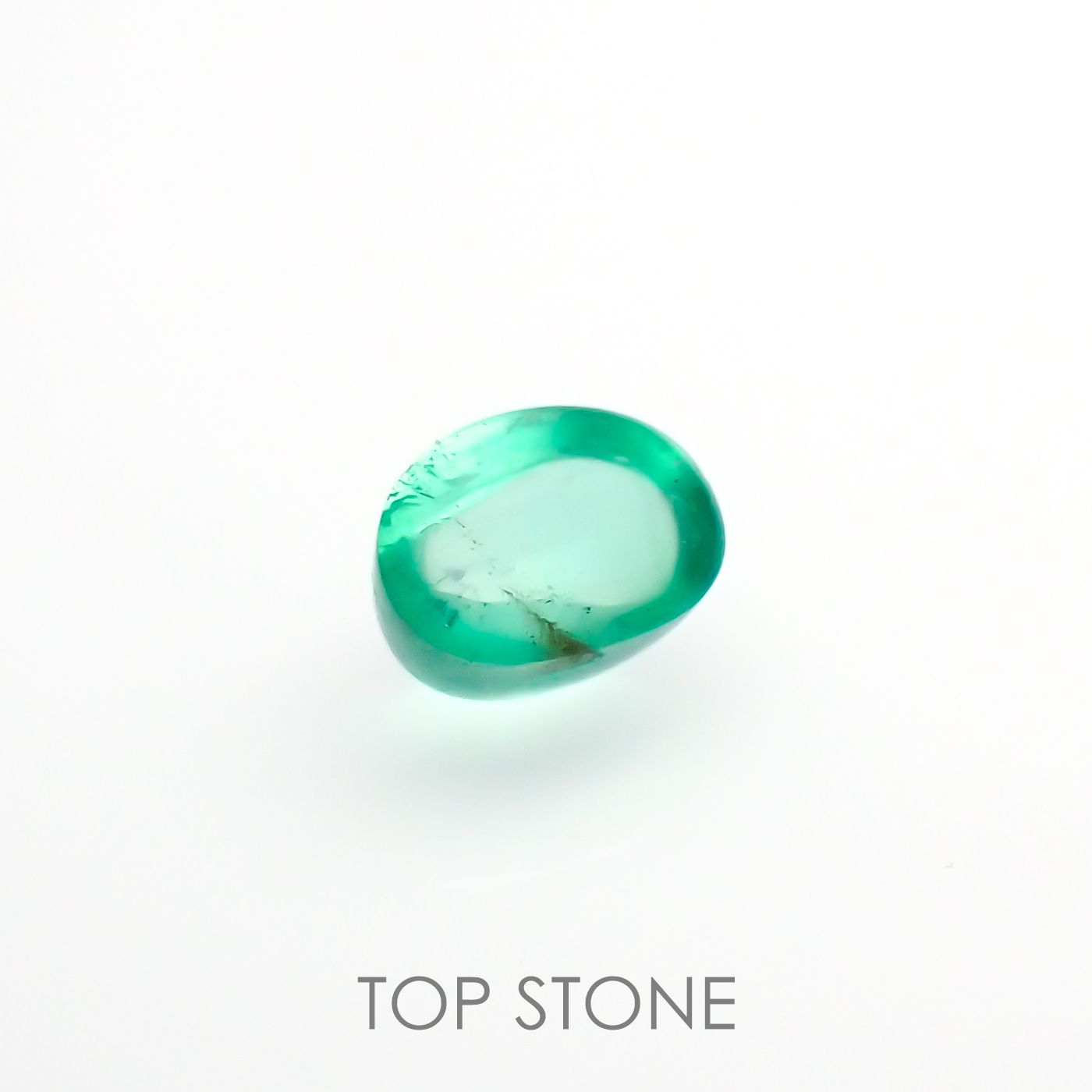 エメラルドキャッツアイ(宝石名エメラルド)コロンビア産 0.39ct 識別済[220115182]4.9x3.5mm前後
