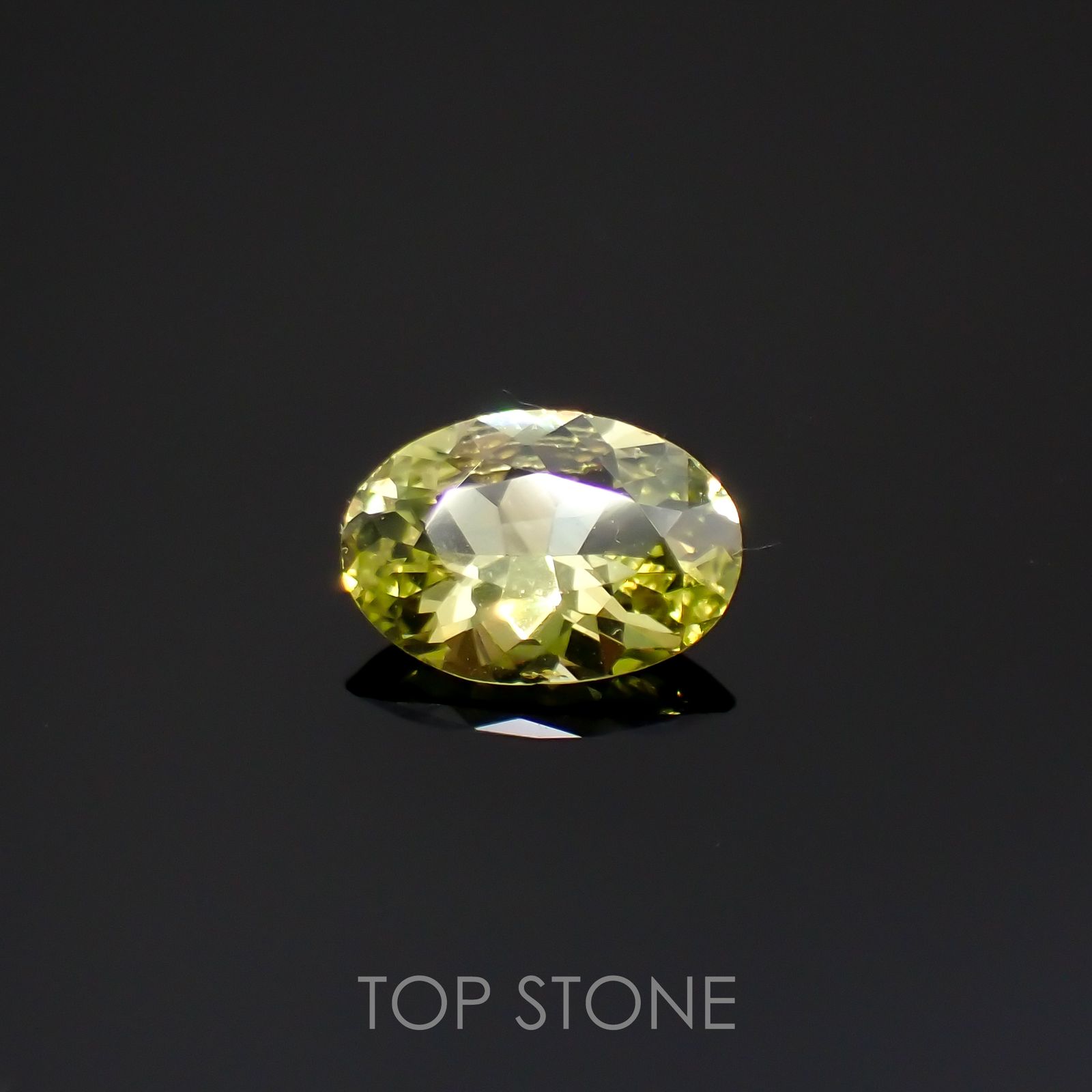 クリソベリル(宝石名クリソベリル)マダガスカル産 0.70ct 識別済[220114500]7x4.9mm前後