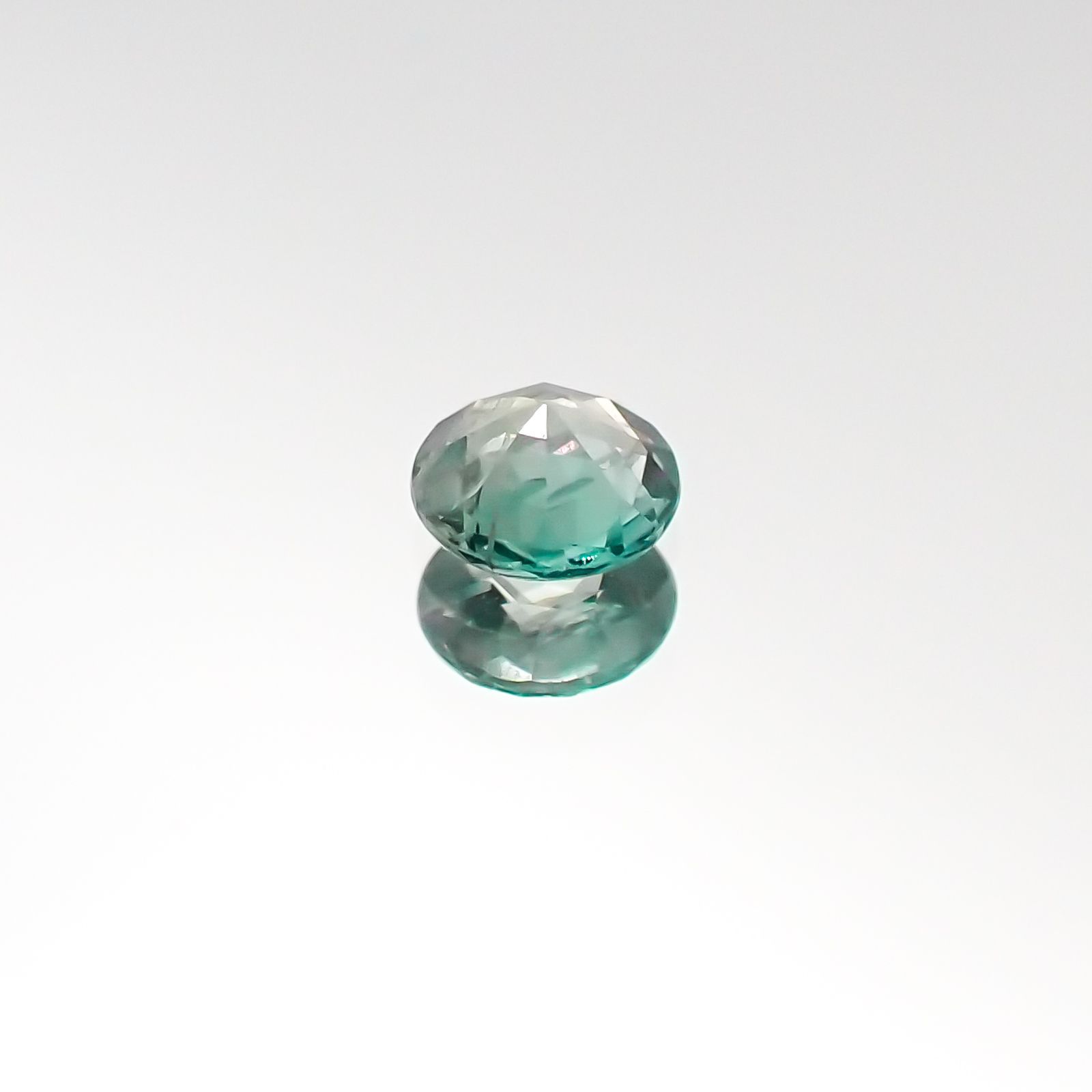 アレキサンドライト ブラジル産 ルース 0.19ct[20095543]3.7×3.7mm前後