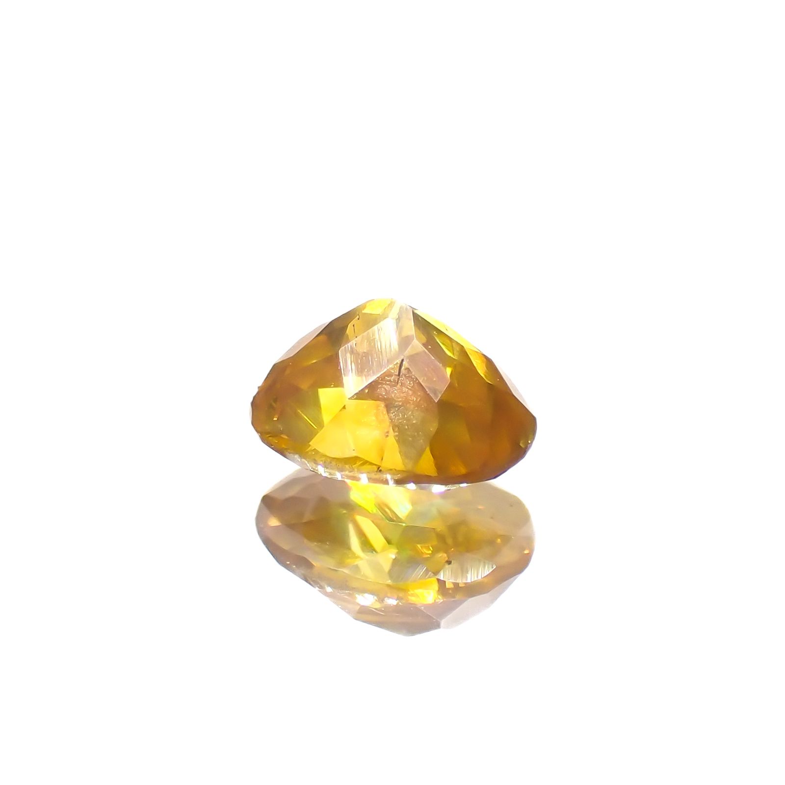スファレライト スペイン産 0.53ct[230722761]5.2x4.1mm前後