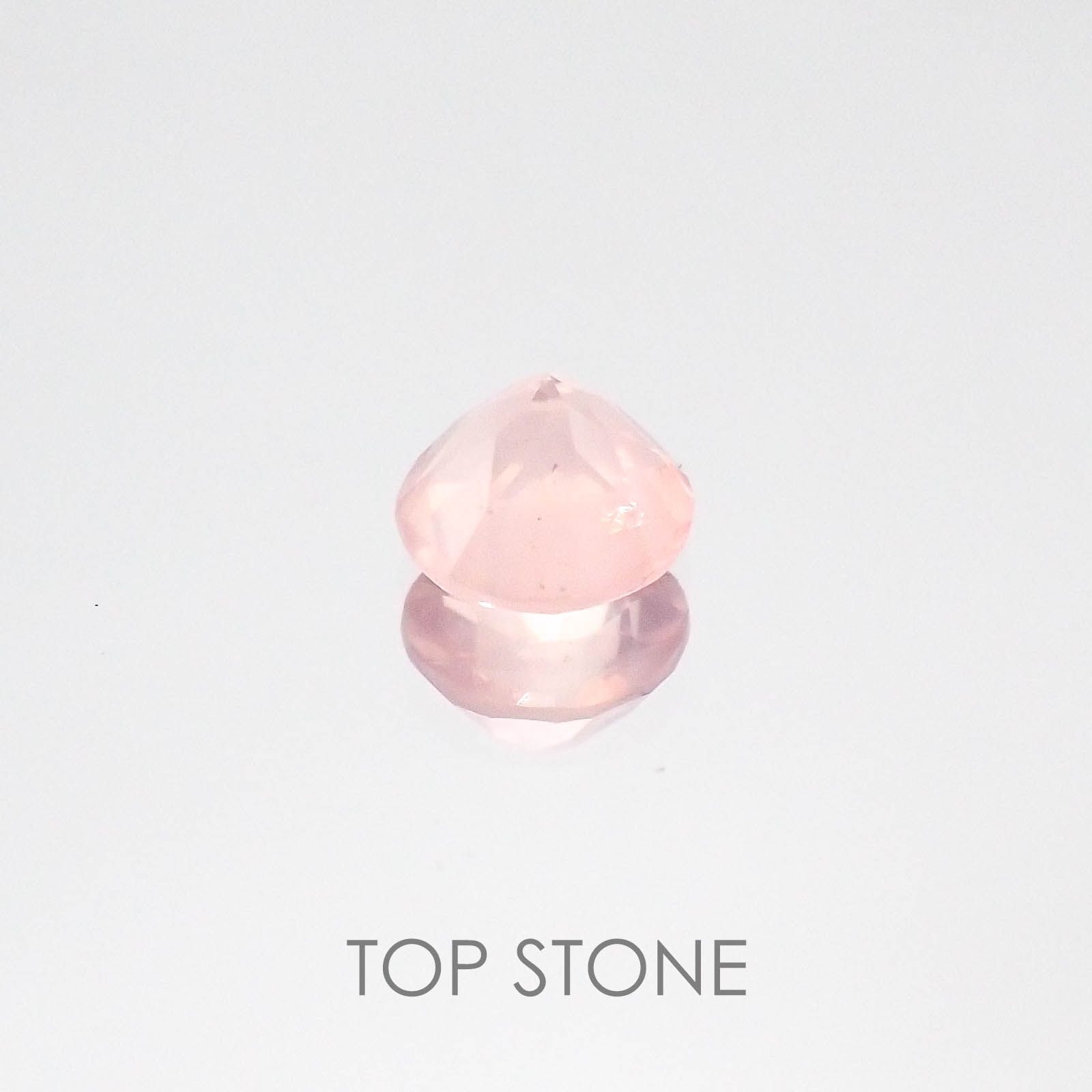 ディープローズクォーツ モザンビーク産 ルース 0.51ct[20084628]5.3×5.3mm前後