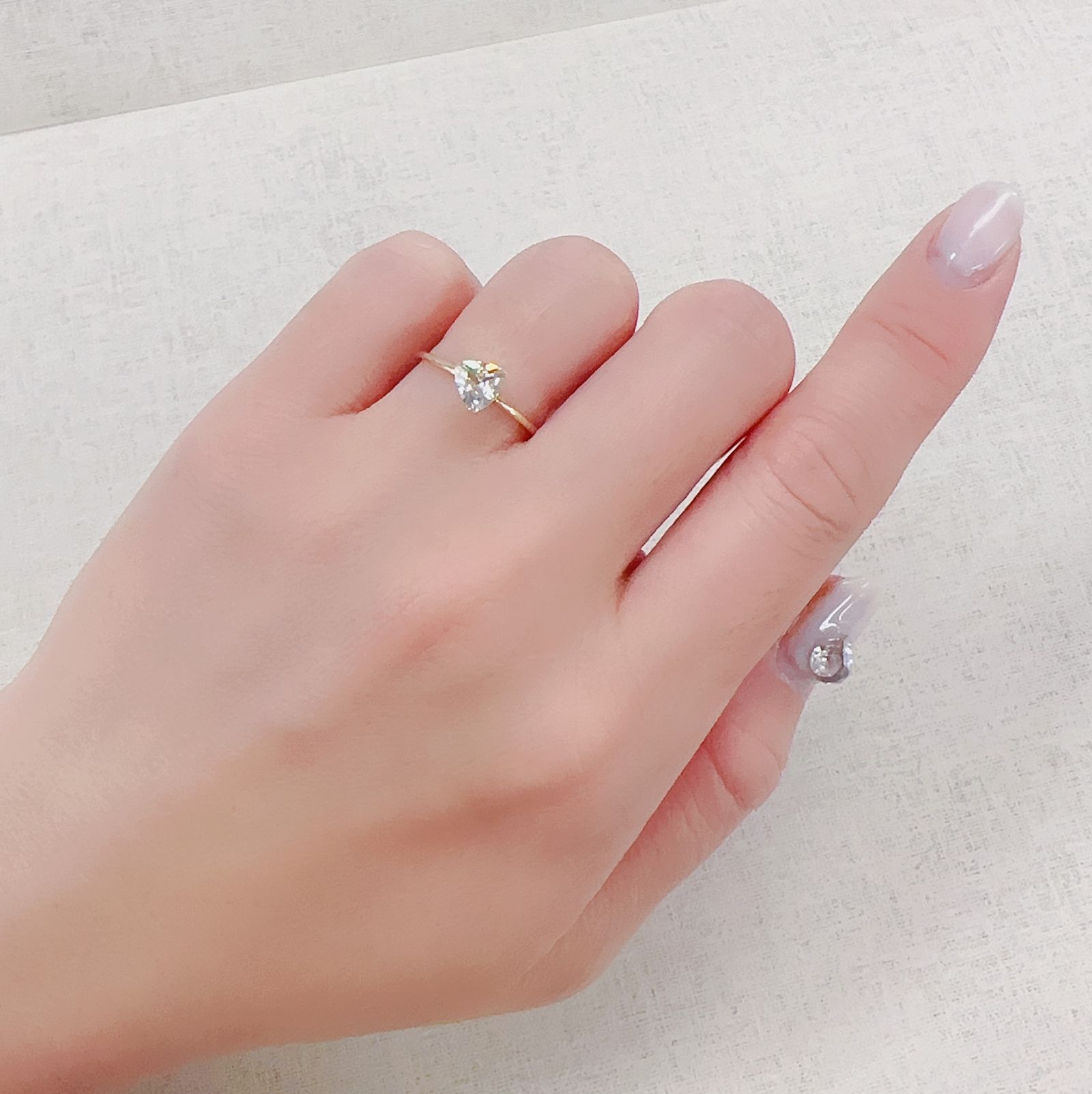 シャンパンカラージルコン スリランカ/カンボジア産 0.87ct[230421647]5.8x5.9mm前後