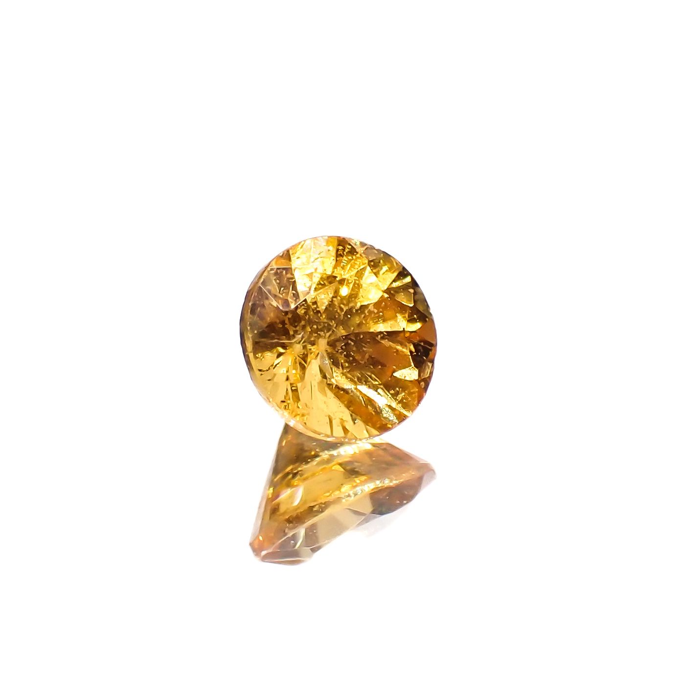 スペサルティンガーネット ナイジェリア産 0.32ct[230923372]3.8x3.8mm前後