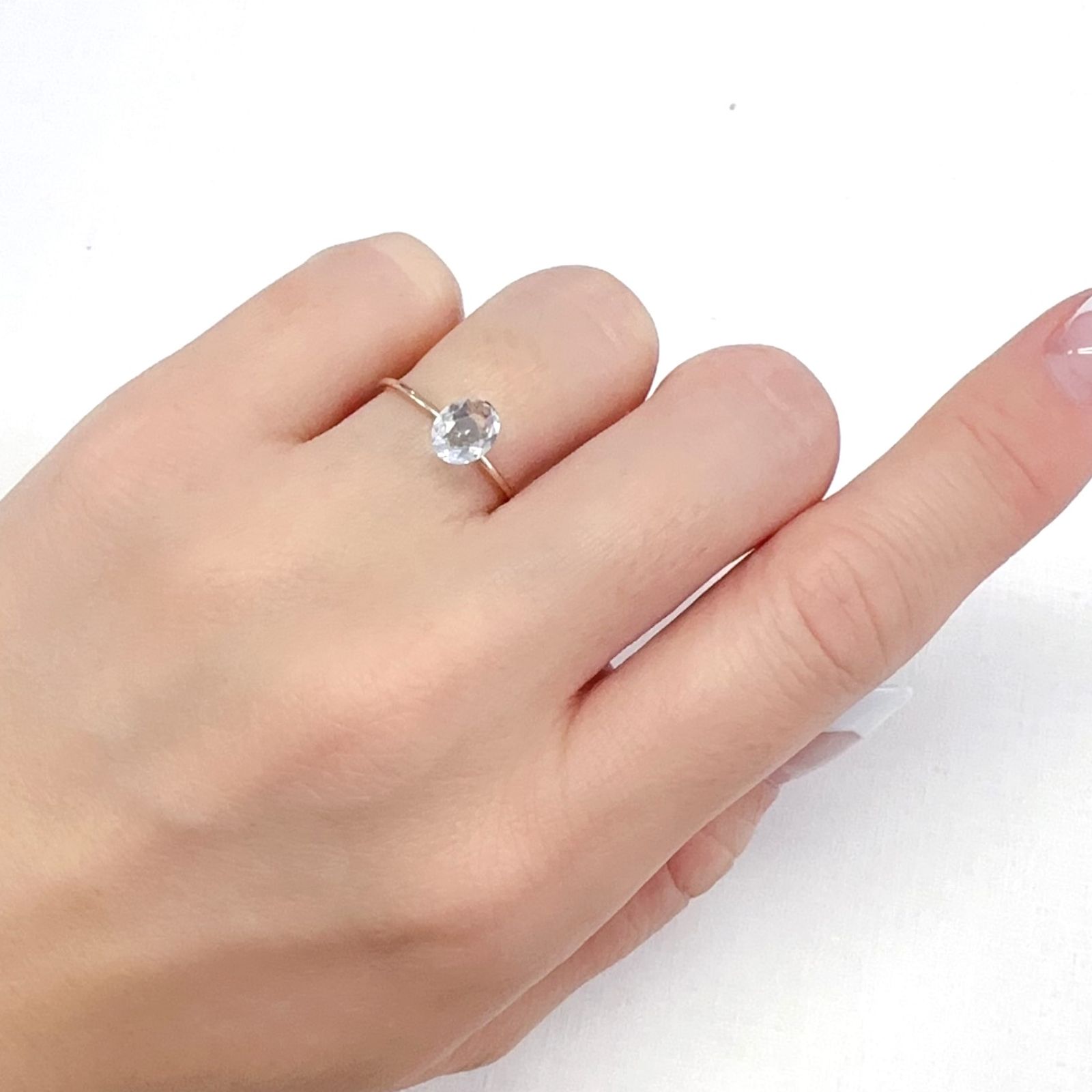レインボームーンストーン ザンビア産 0.50ct[231224805]6.6x5.4mm前後