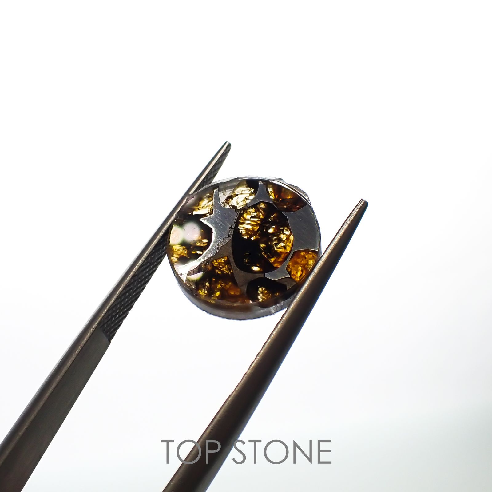 パラサイト隕石Sericho トリプレット 発見地：ケニア 3.97ct[220114158]12.3x12.3mm前後