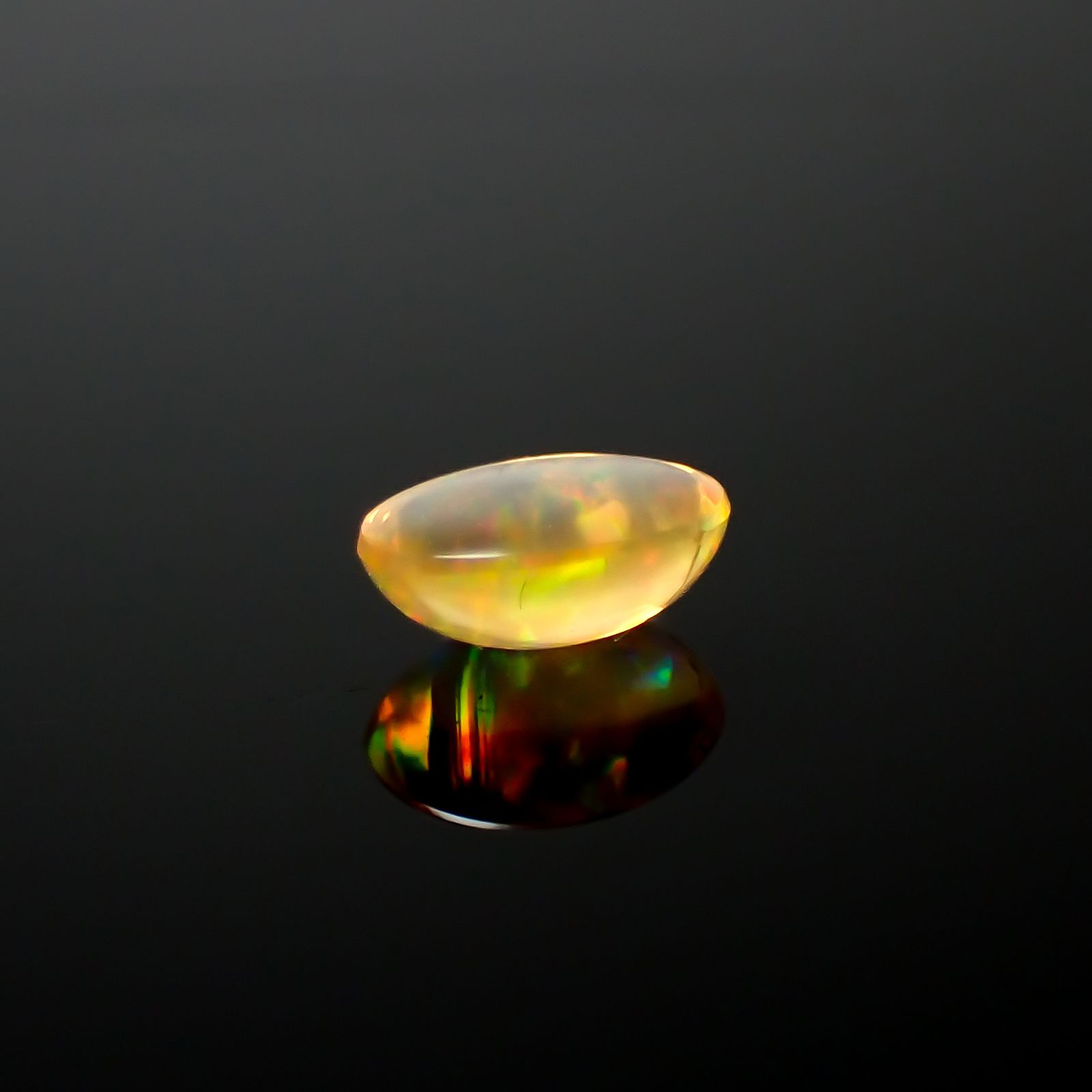 メキシコオパール メキシコ産 0.25ct[240226254]5.4x3.6mm前後