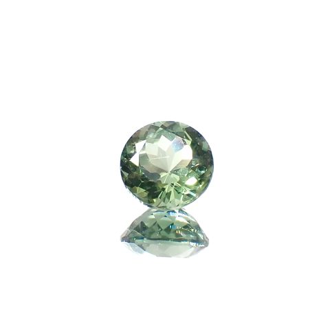 グリーンアパタイト マダガスカル産 0.76ct [241129485]5.6x5.6mm前後