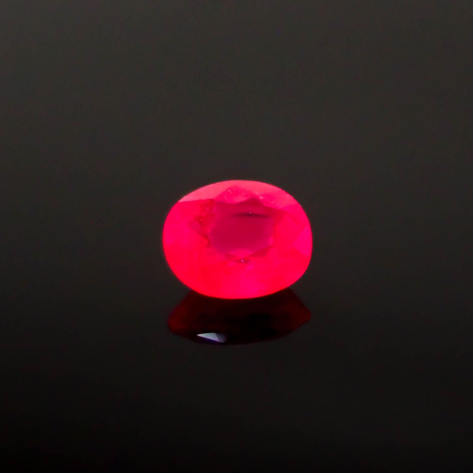 ルビー 非加熱 ビルマ産 0.28ct[240628058]4x3.4mm前後