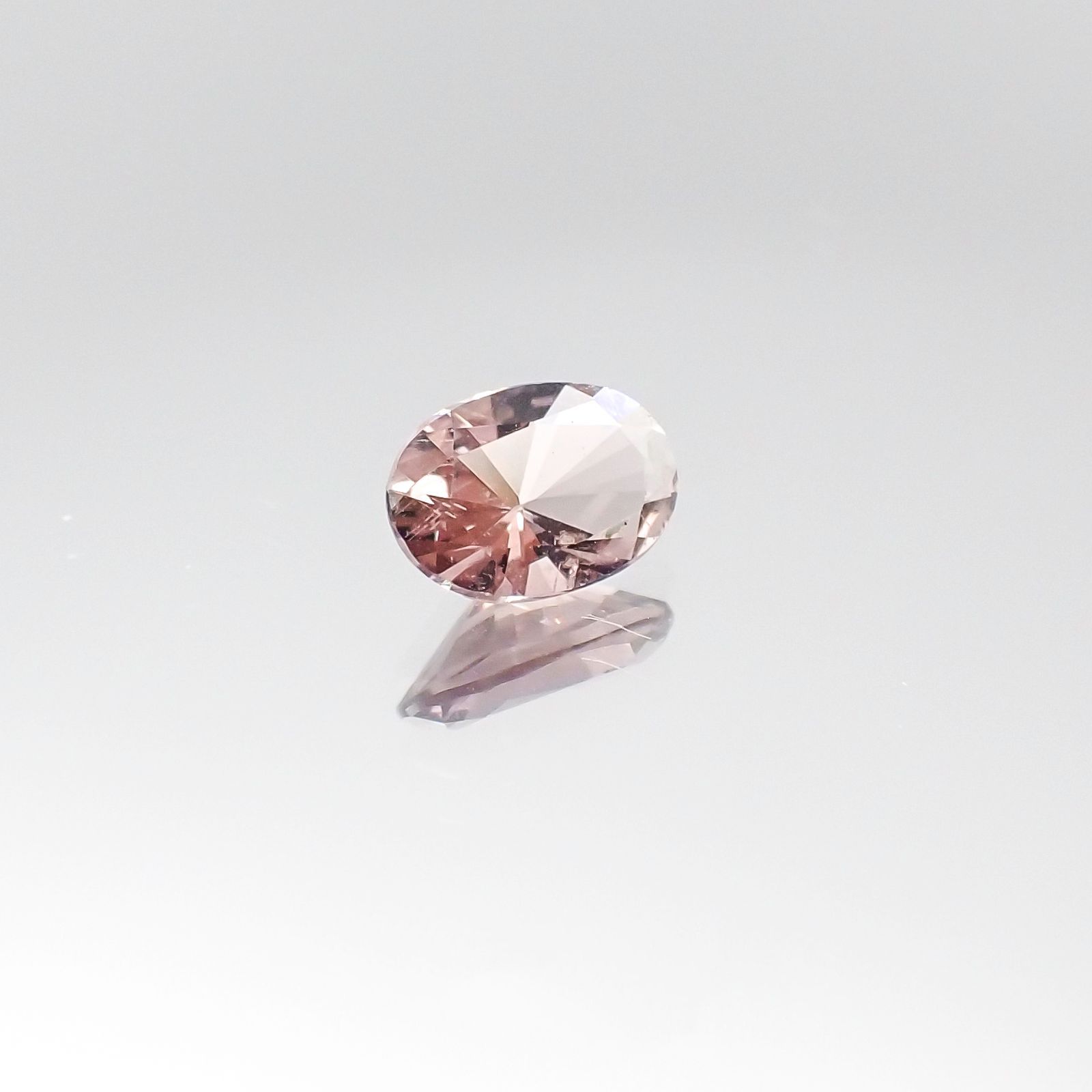 マリアライト(宝石名パープル・スキャポライト)タンザニア産 0.45ct 識別済[231023975]6.5x4.5mm前後
