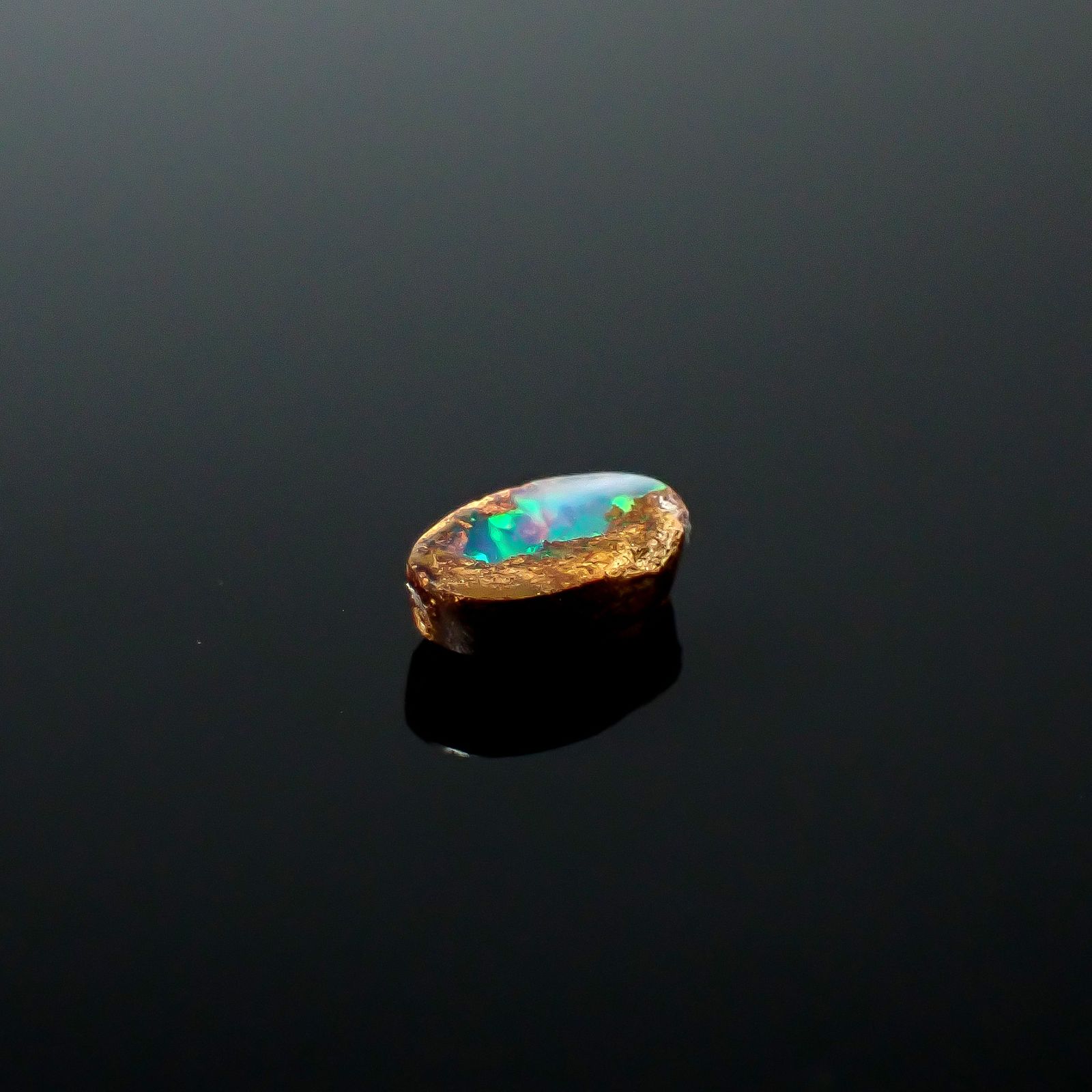 ウッドオパール オーストラリア産 0.20ct / 5.1x3mm前後 [251131301]