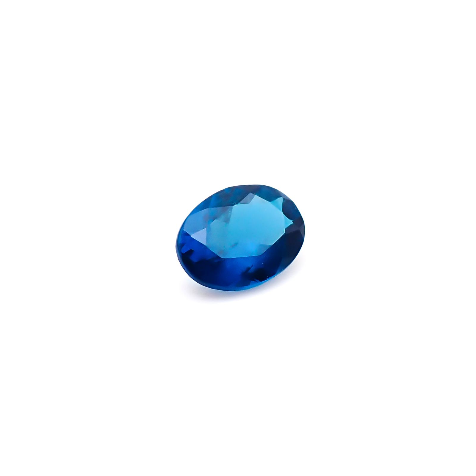 ディープブルーアパタイト マダガスカル産 0.77ct / 7.1x5.1mm前後 [260732595]
