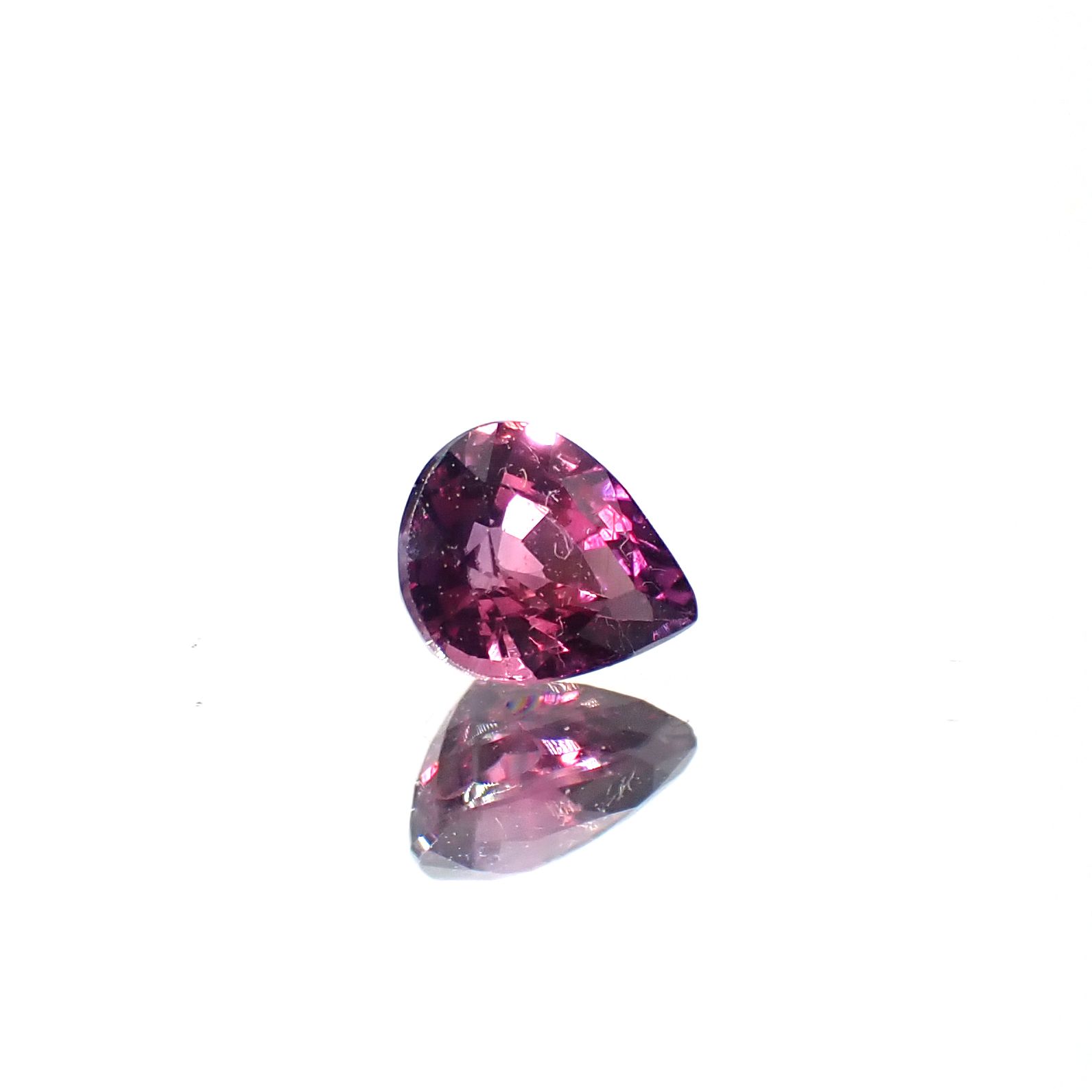 ウィンザーサファイア タンザニア・ウィンザー産 0.28ct [250730830]4.2x3.4mm前後