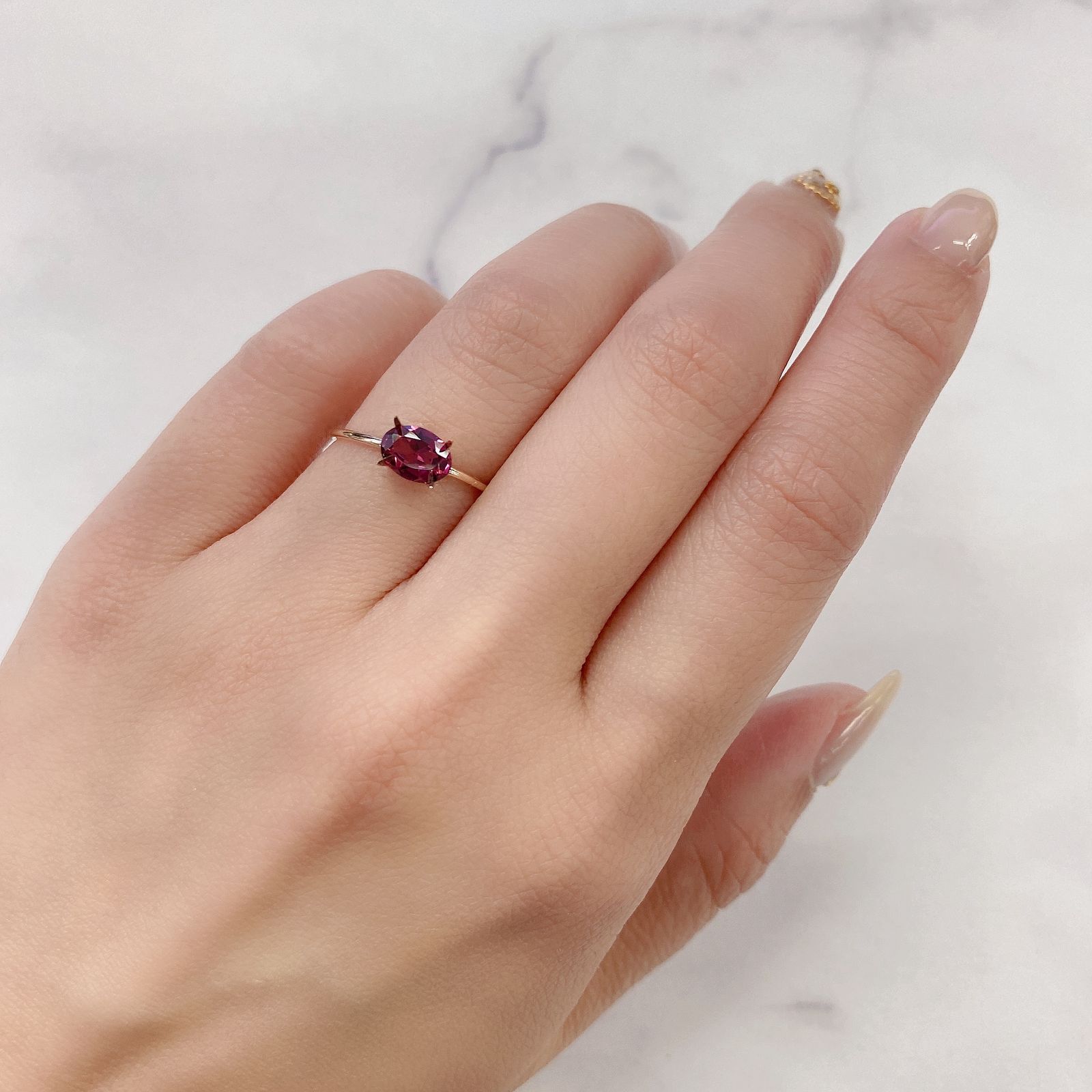 ロードライトガーネット(宝石名ロードライト・ガーネット)ブラジル産 0.82ct 識別済[211113687]7x5mm前後