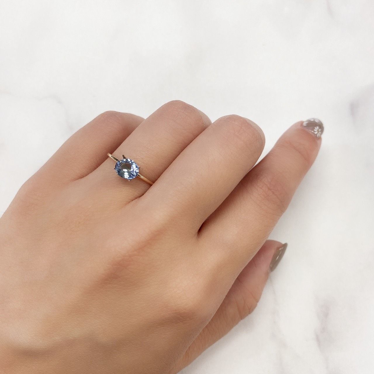 バイカラータンザナイト(宝石名バイカラー・ゾイサイト) タンザニア産 0.95ct 識別済[210912645]6.7×5.6mm前後