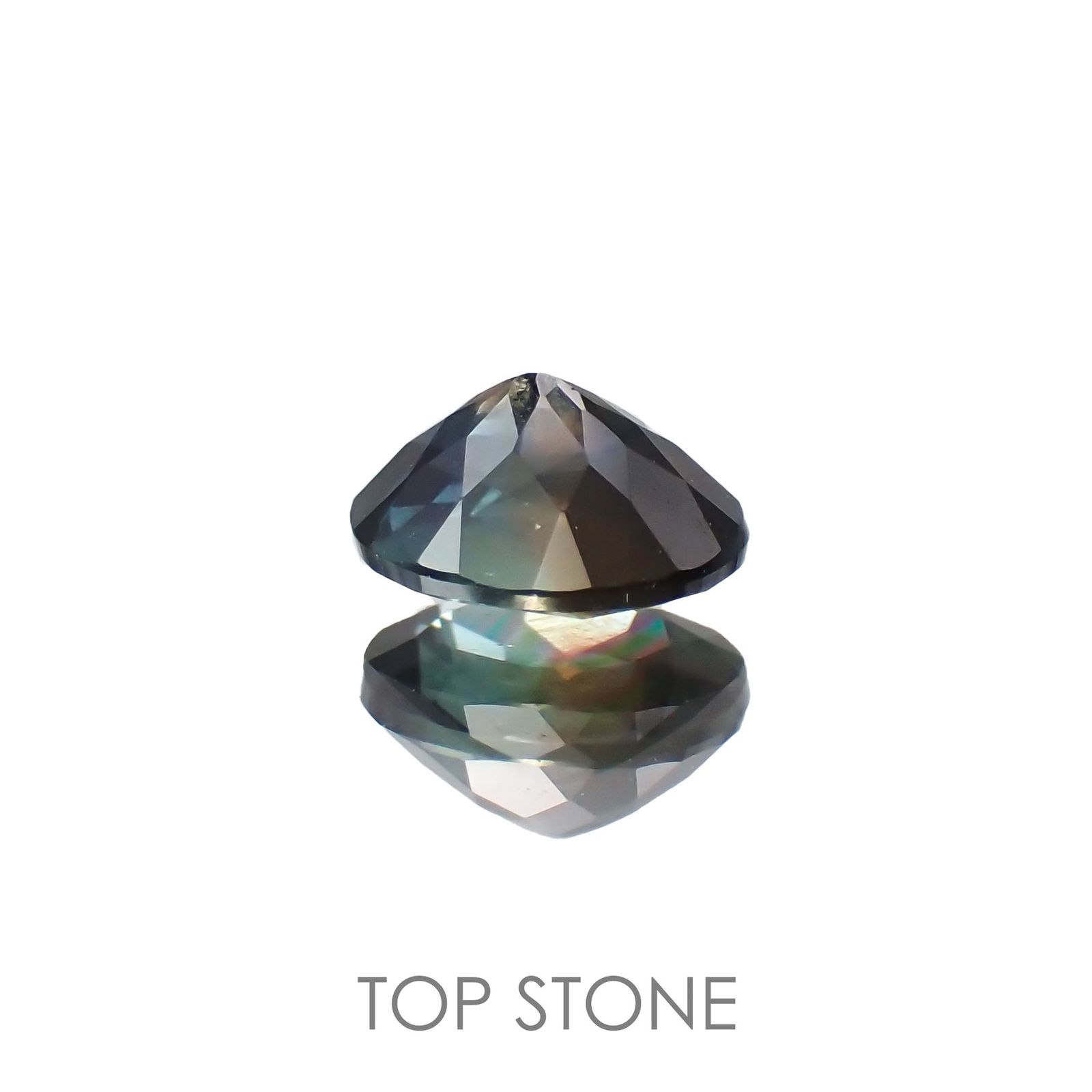 ゴールドシーンサファイア(宝石名シーン・サファイア)ケニア産 0.55ct 識別済[221018892]5.4x4.2mm前後