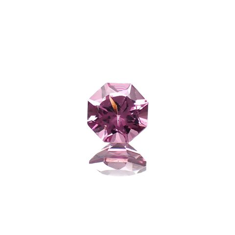 ◇オクタゴンカット◇カラーシフト マラヤガーネット(宝石名ガーネット)タンザニア産 0.65ct 識別済[220817565]5.1x5.1mm前後