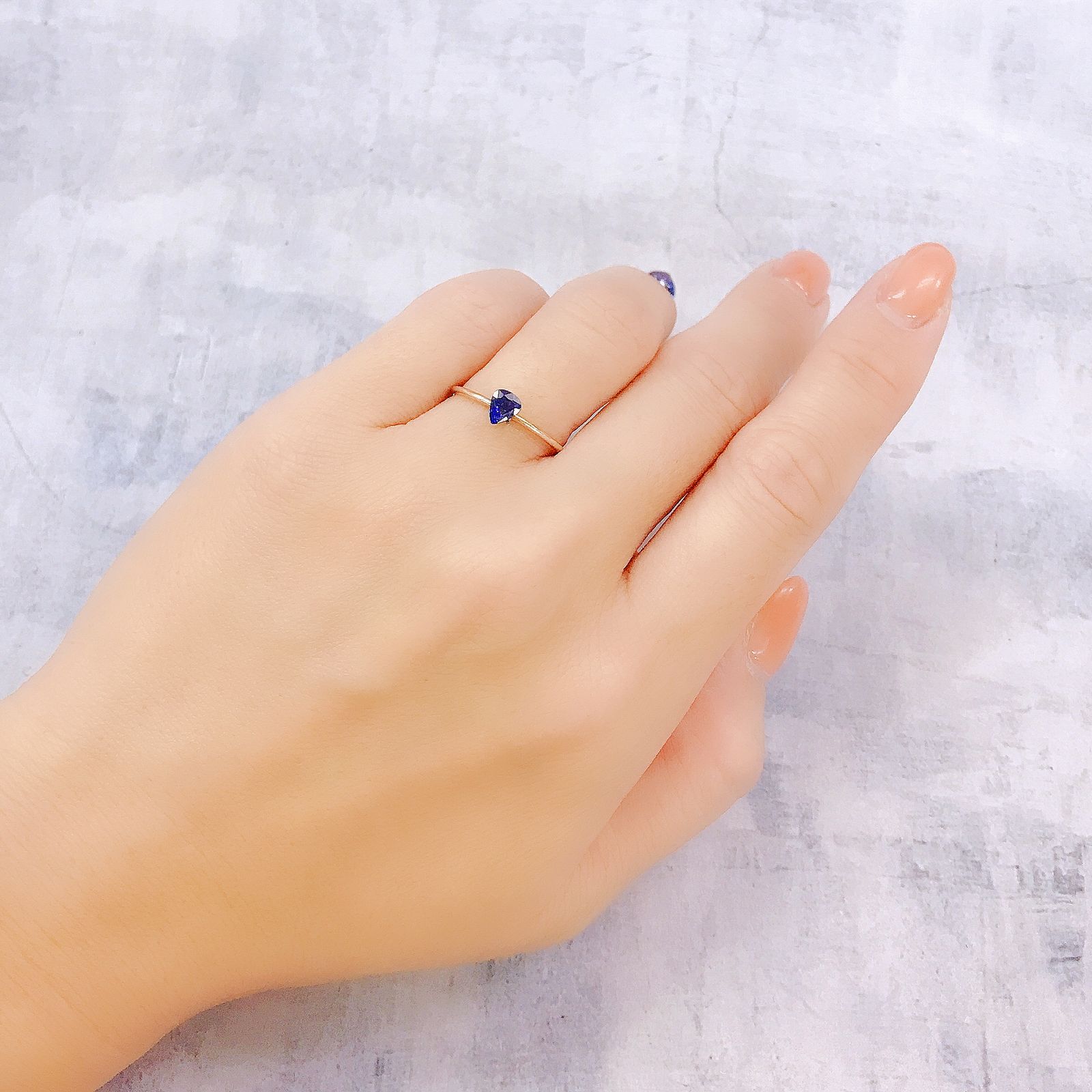 サファイア(宝石名サファイア)スリランカ/マダガスカル産 0.46ct 識別済[220917642]4.9x4.2mm前後