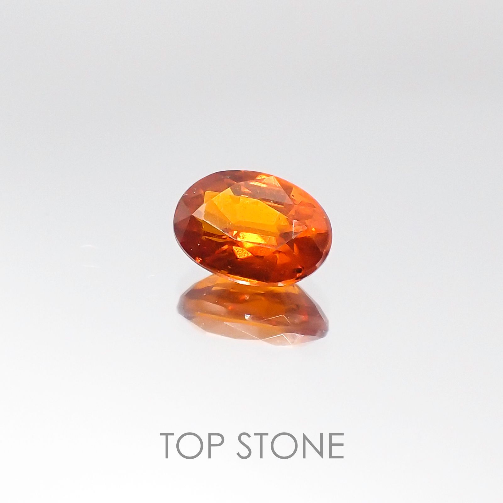 オレンジカイヤナイト タンザニア産 ルース 0.98ct[20096000]7×5mm前後