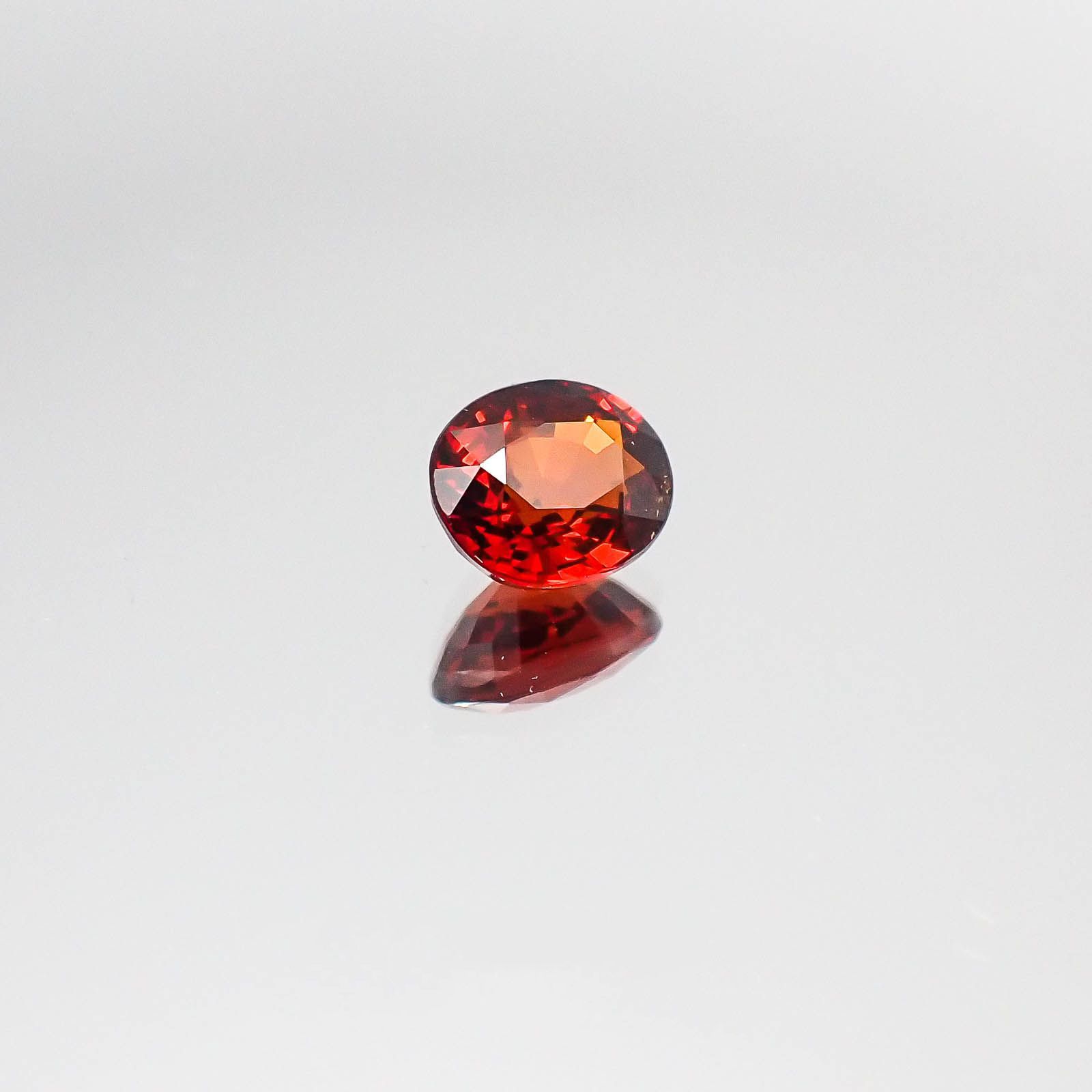 スペサルティンガーネット(宝石名スペサルティン・ガーネット)ナイジェリア産 1.21ct 識別済[230522152]6.6x5.5mm前後