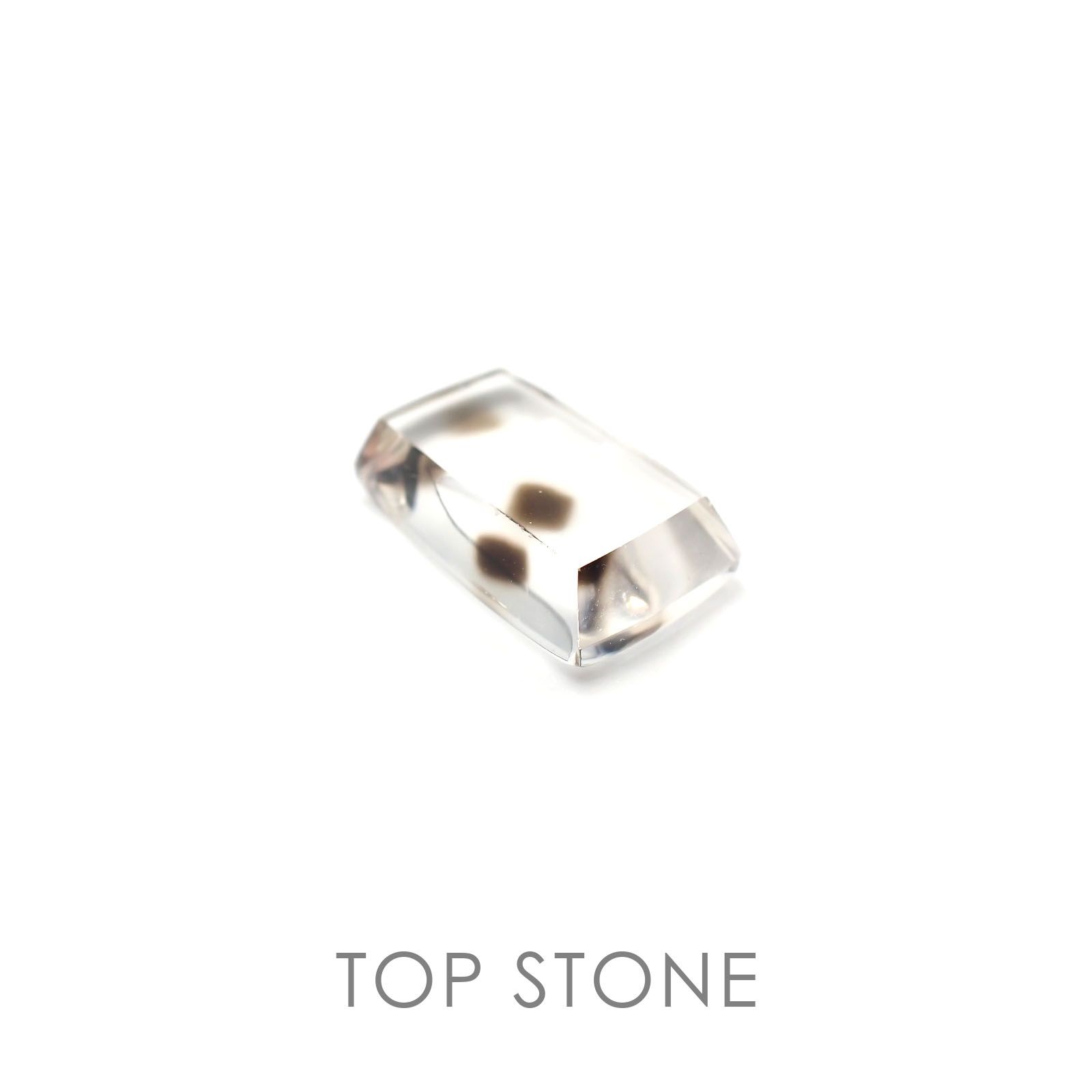 ダルメシアンクォーツ ブラジル産 ルース 12.63ct[20095869]19.4×11.3mm前後
