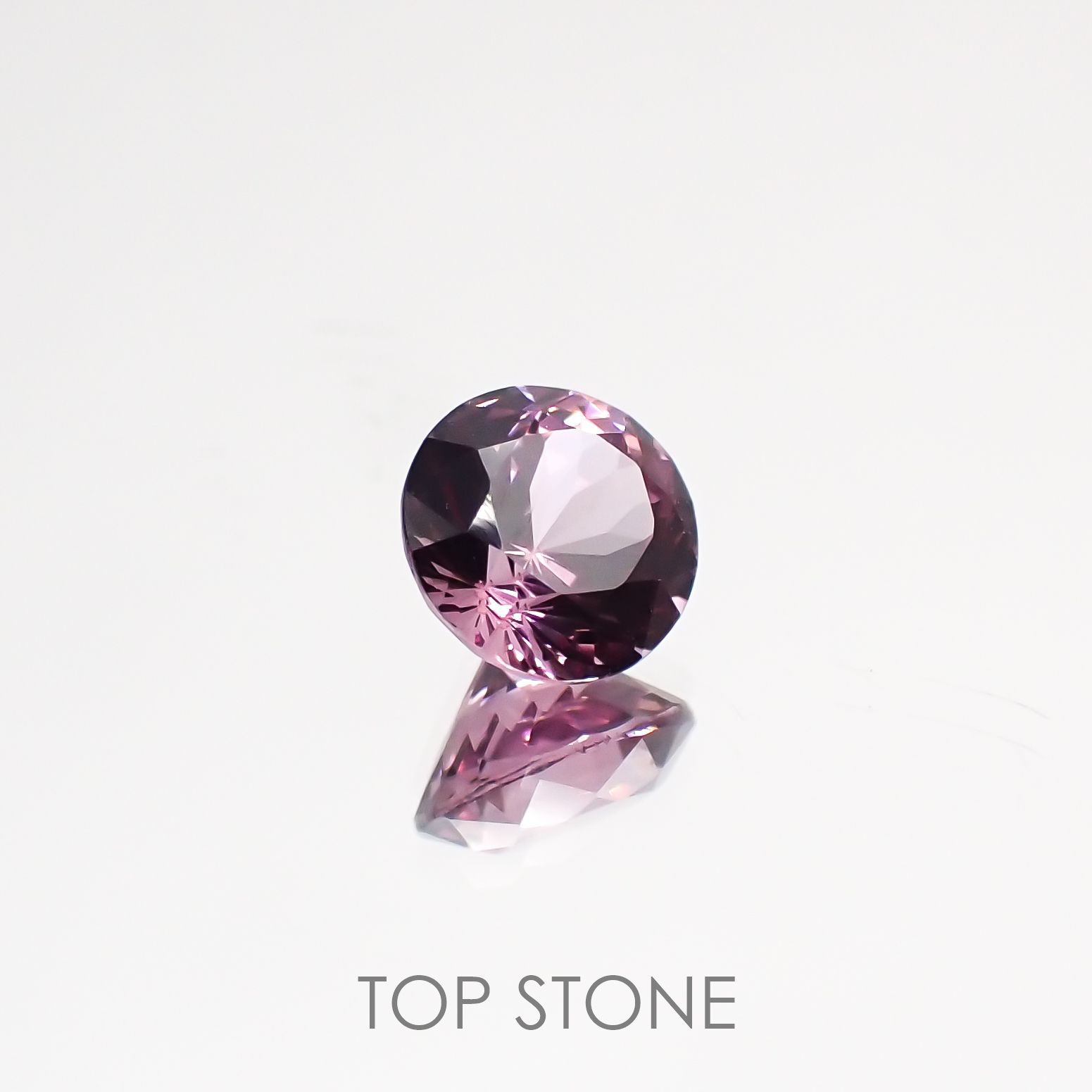 ピンクスピネル ビルマ産 ルース 0.52ct[210911116]4.9×4.8mm前後