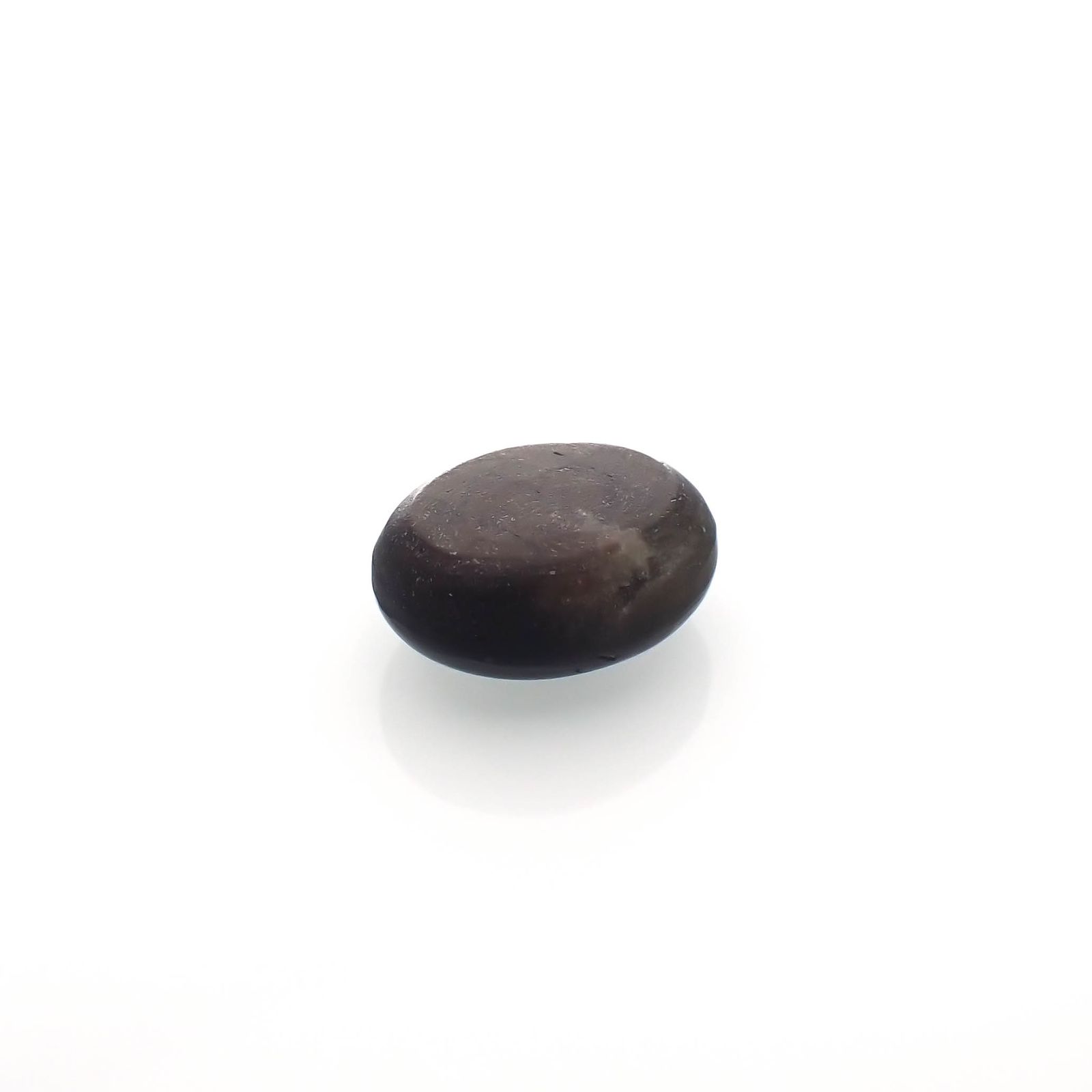 ブラックスターサファイア タイ産 6.94ct[230722800]11.7x9.4mm前後