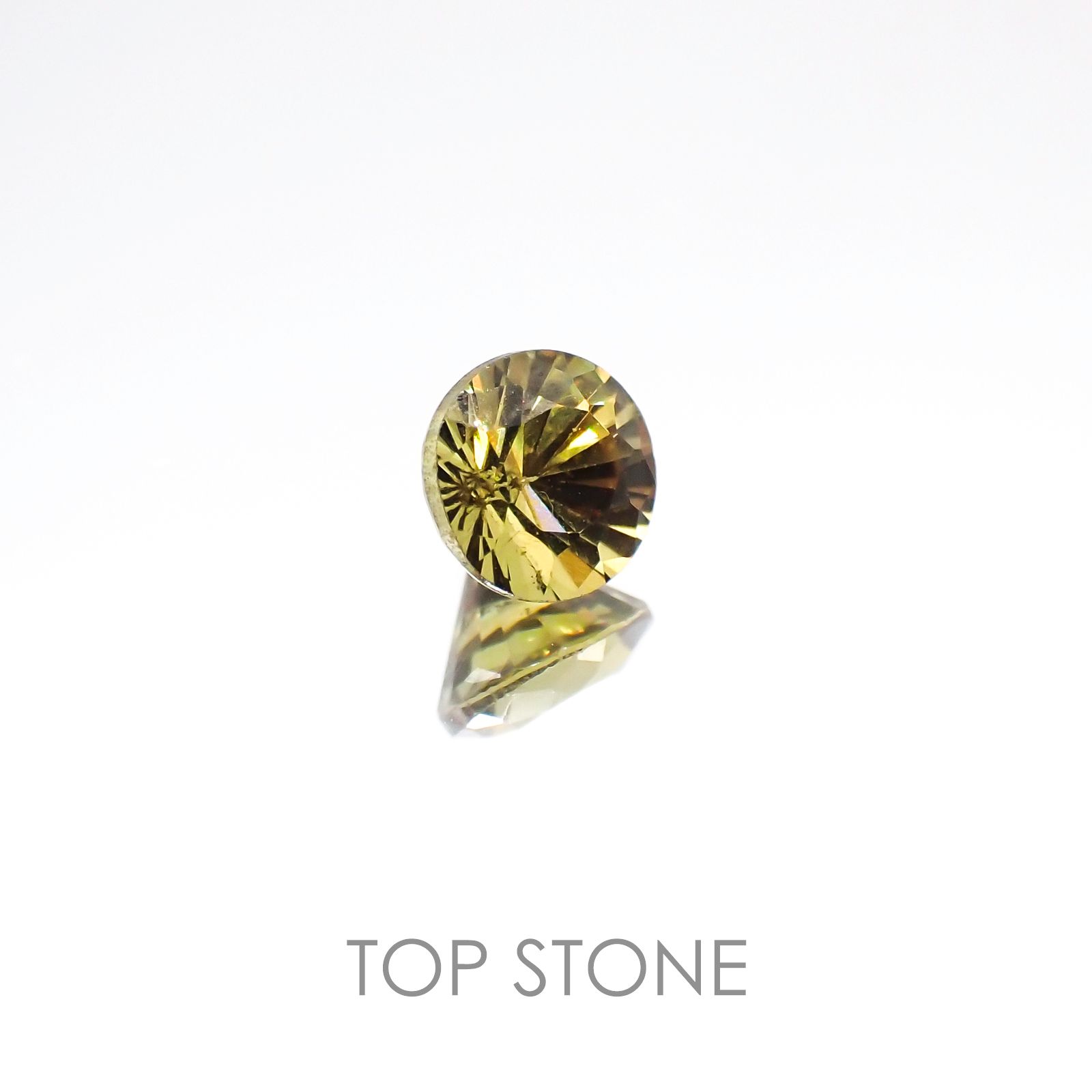 アンドラダイトガーネット ナミビア産 ルース 0.49ct[20096318]4.5×4.5mm前後