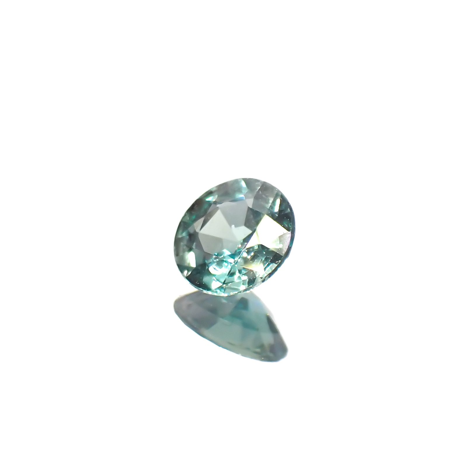 アレキサンドライト ブラジル産/EmeraldMains社製 0.17ct[240427159]3.7x3.6mm前後