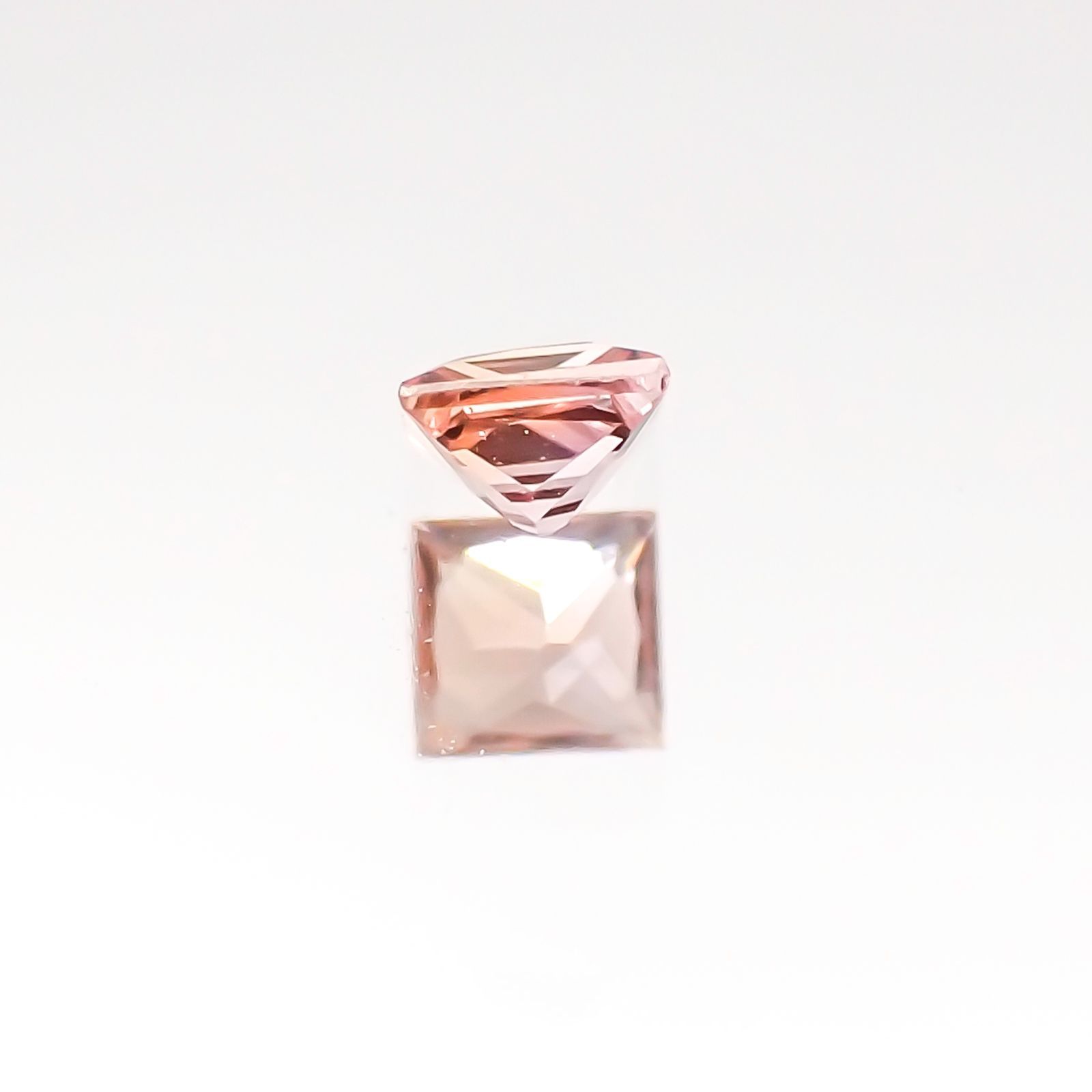 ◇プリンセスカット◇パパラチャサファイア ソーティング付き スリランカ産 ルース 0.103ct[20116960]2.55×2.42mm前後