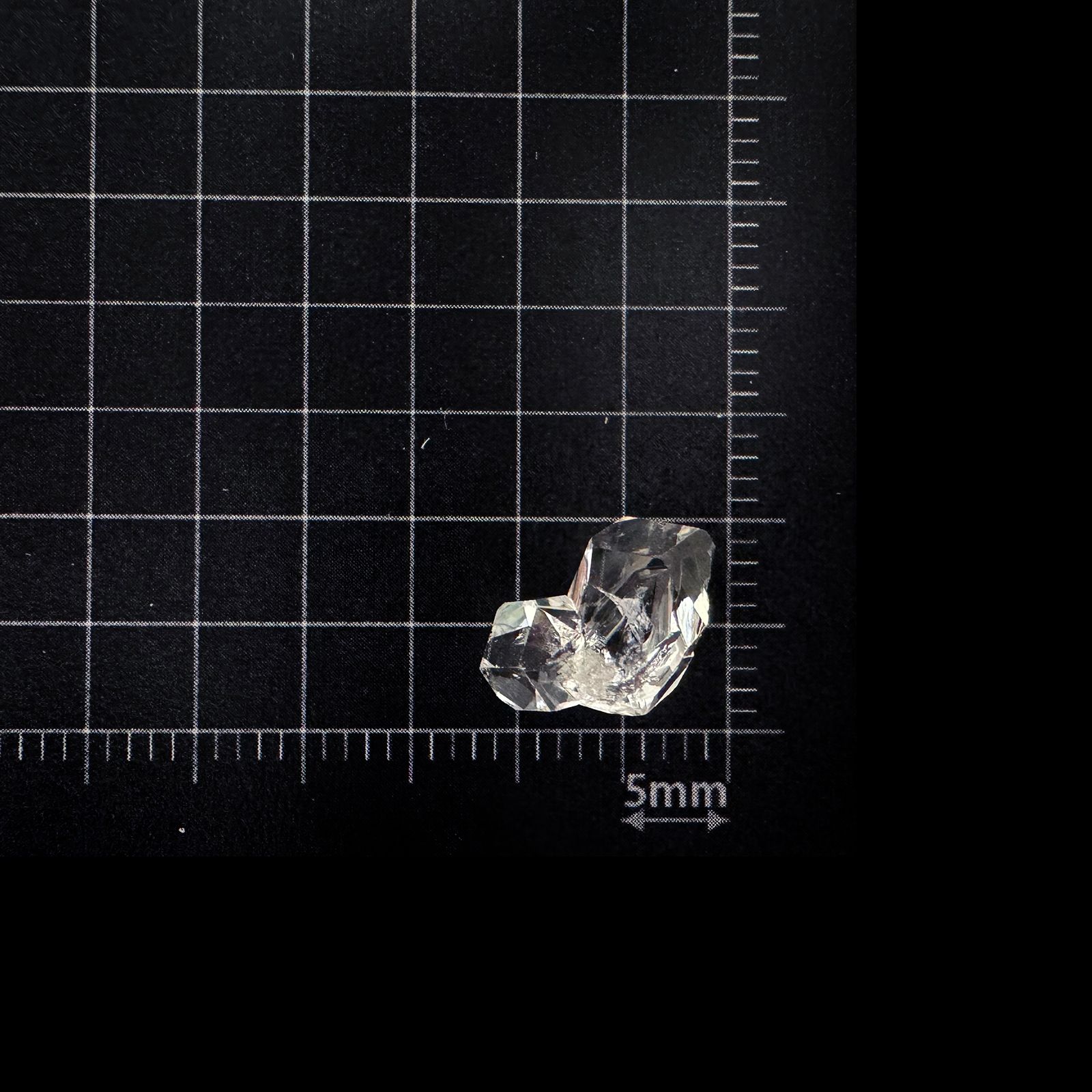 ハーキマーダイヤモンド 原石 アメリカ・ニューヨーク州産 3.25ct [250329969]11.2x7.2mm前後