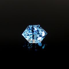 ◇カスタムカット◇オイルインクォーツ パキスタン産 0.64ct [230522096]6.6x4.7mm前後