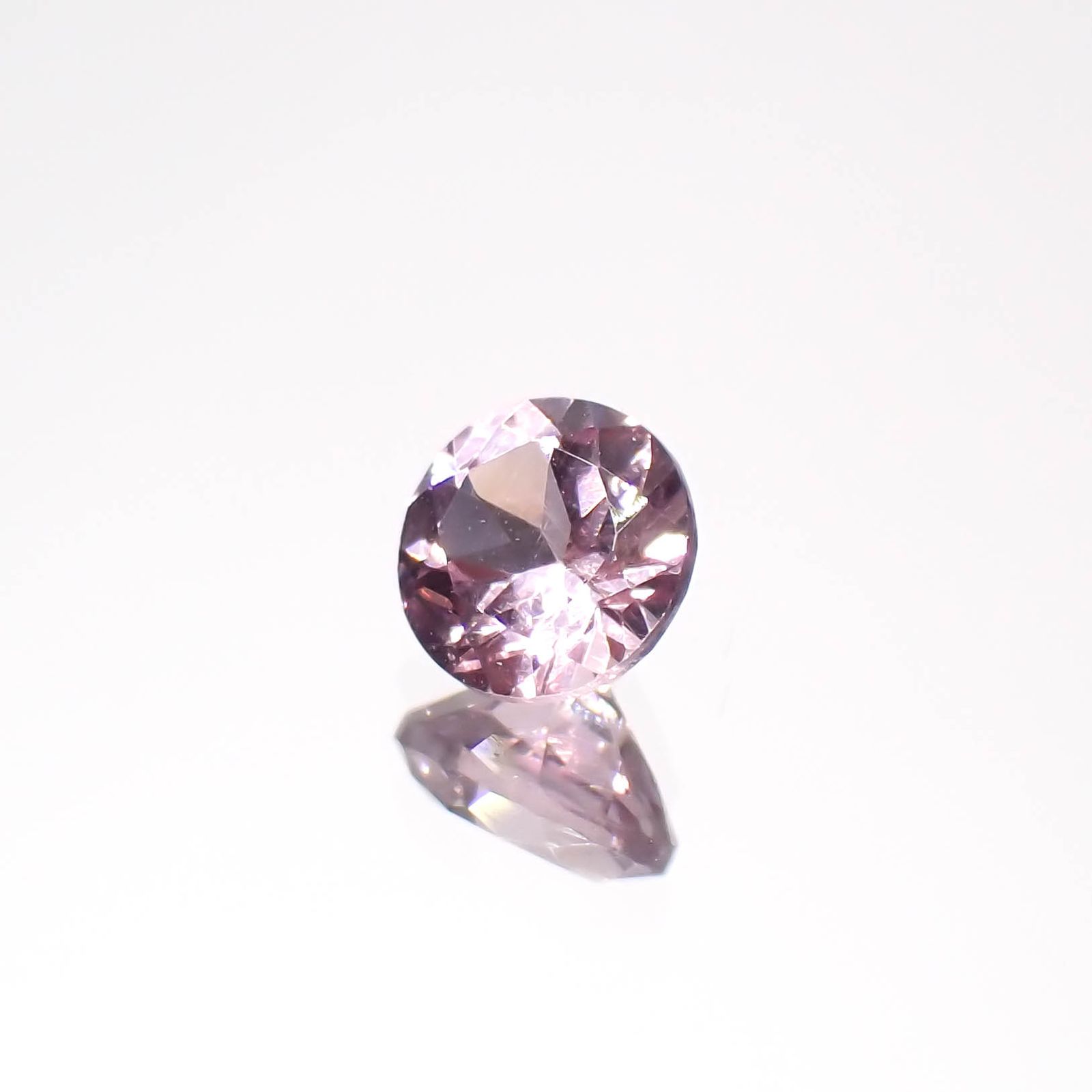ドラゴンガーネット タンザニア産 0.42ct[230722960]4.4x4.4mm前後