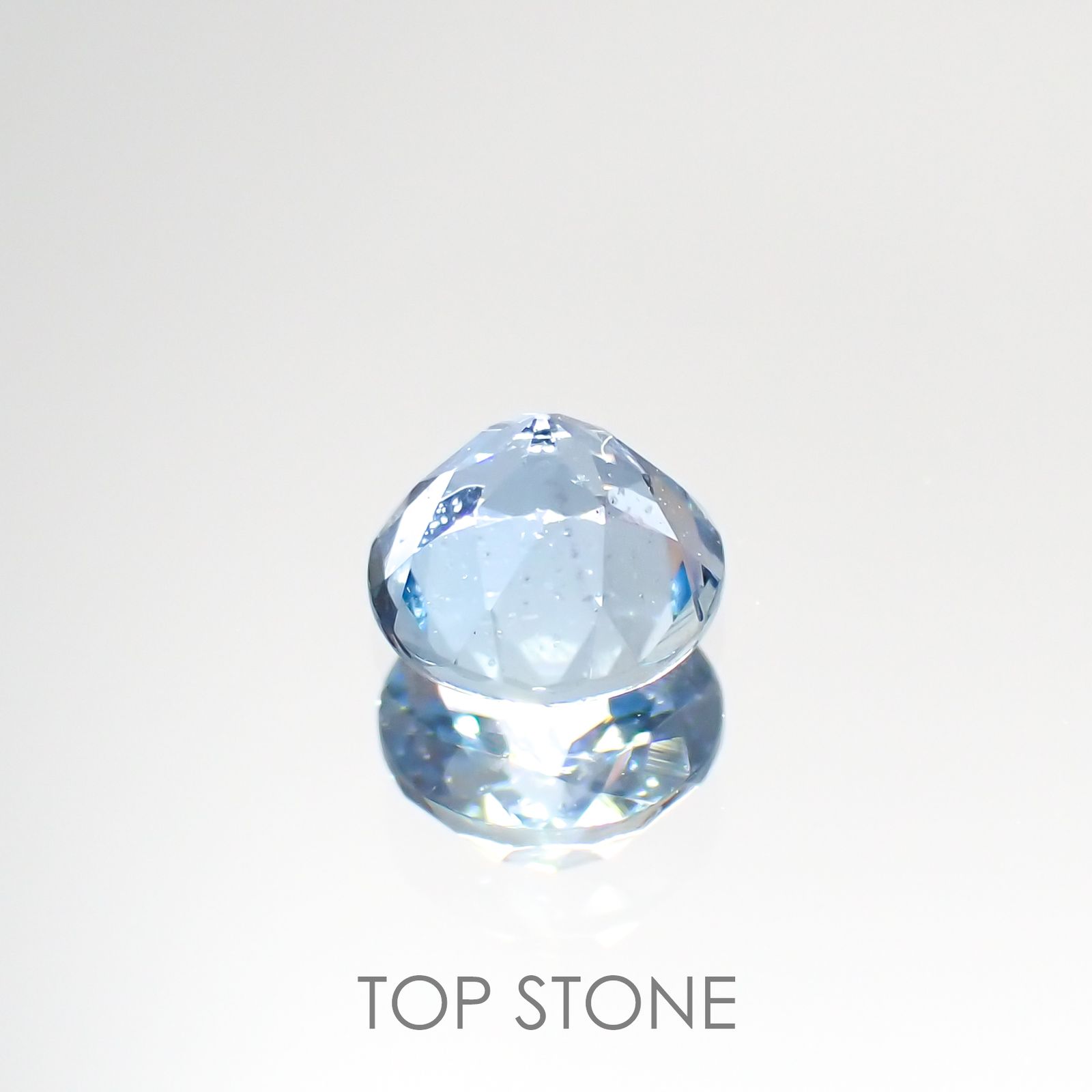 アクアマリン サンタマリアカラー(宝石名アクアマリン) モザンビーク産 0.47ct 識別済[210912603]4.9×4.9mm前後