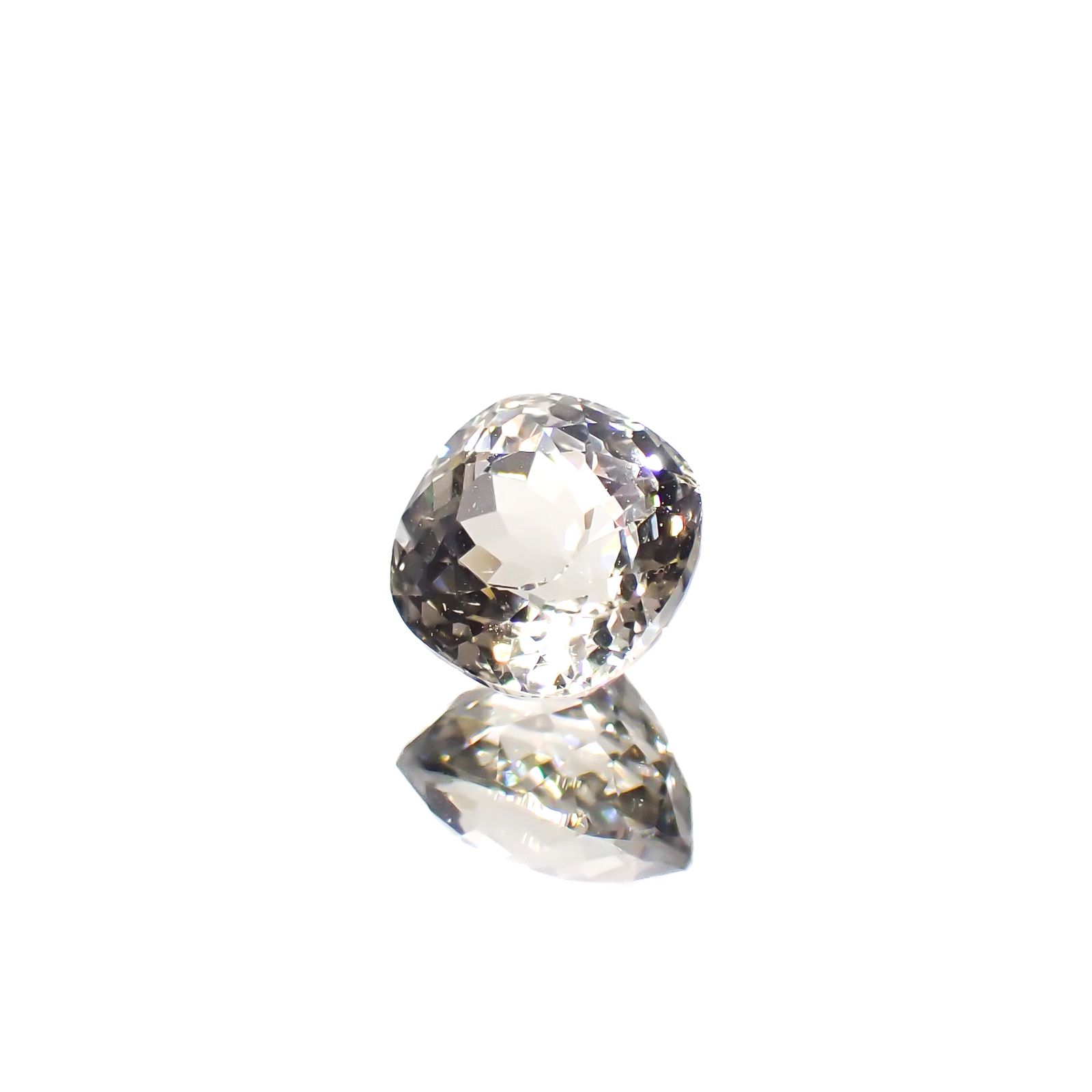 シルバーアパタイト フルオレッセンス アフリカ産 1.77ct[240928960]6.8x6.7mm前後