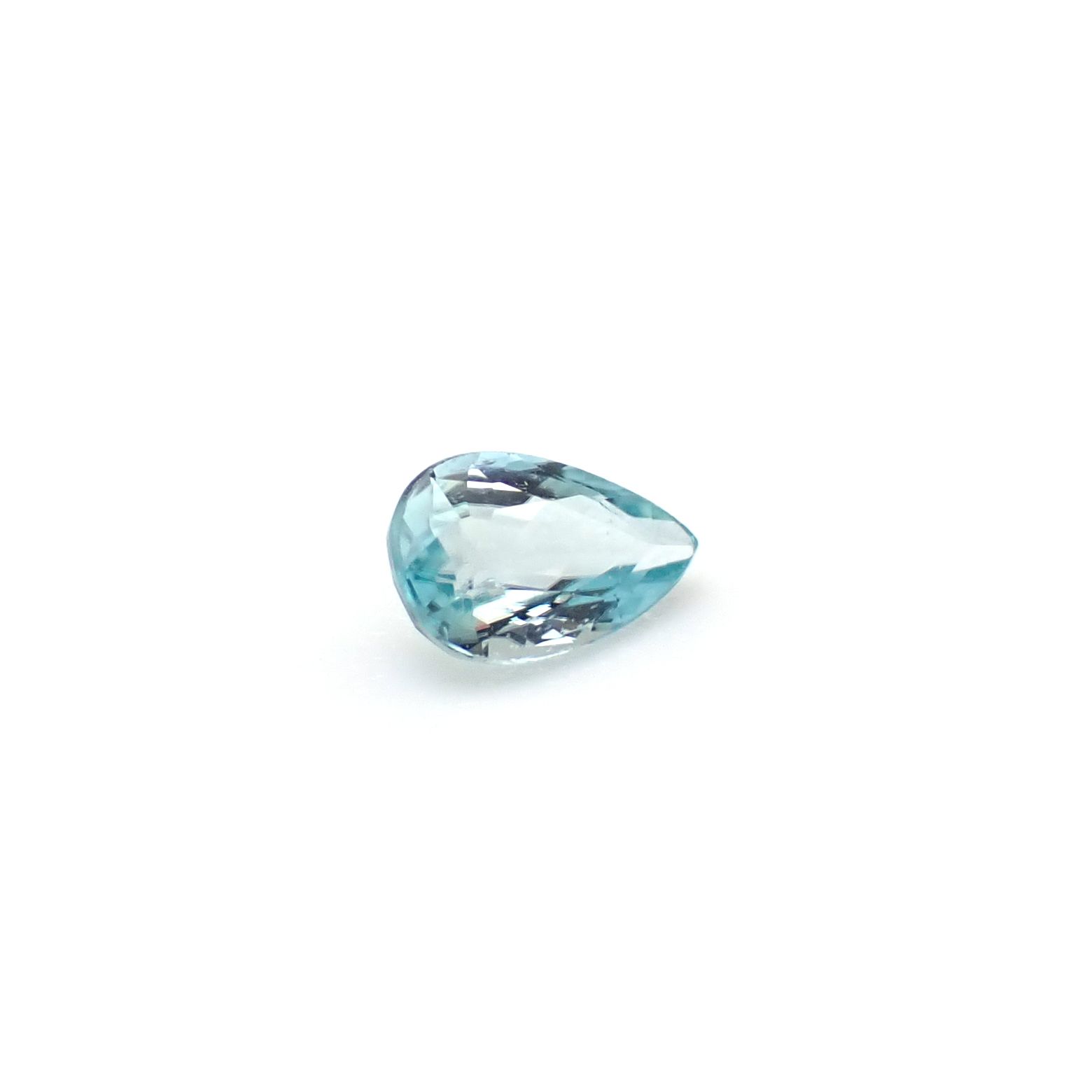 グランディディエライト(宝石名グランディディエライト)マダガスカル産 識別済 0.15ct / 4.4x2.9mm前後 [260826585]