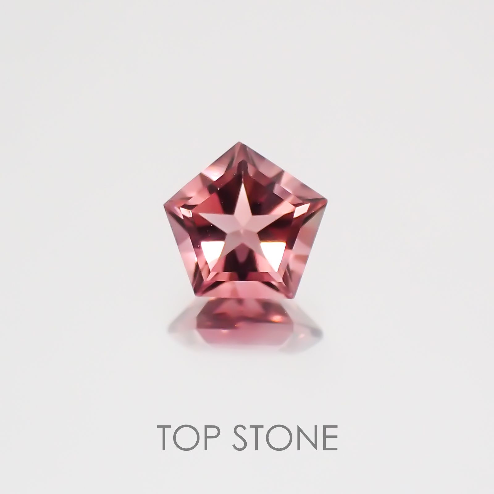 ◇ペンタゴンカット◇ピンクトルマリンSA(宝石名ピンク・トルマリン) ブラジル/アフリカ産 0.47ct 識別済[21019551]5.2×5.2mm前後