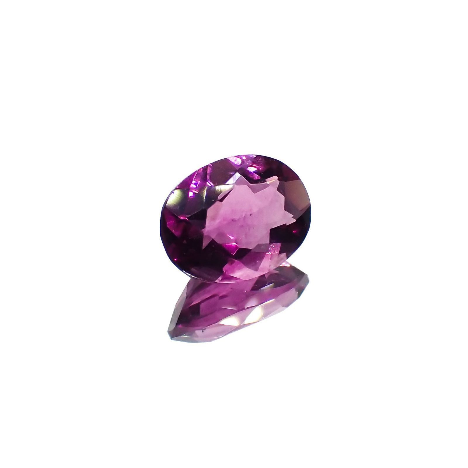 ピンクパープルフローライト 中国産 1.44ct / 8.2x6.2mm前後 [221018444]