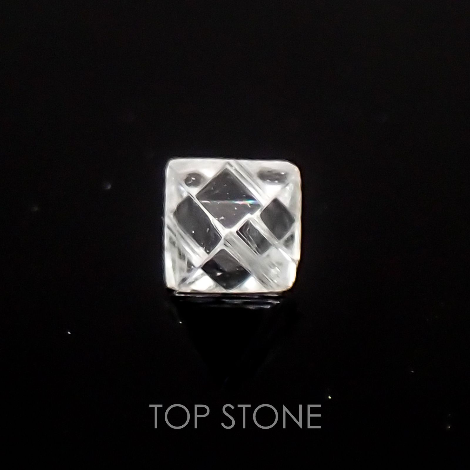 ソーヤブルダイヤモンド 原石 ロシア産 ルース 0.073ct[210310106]2.8×2.3mm前後