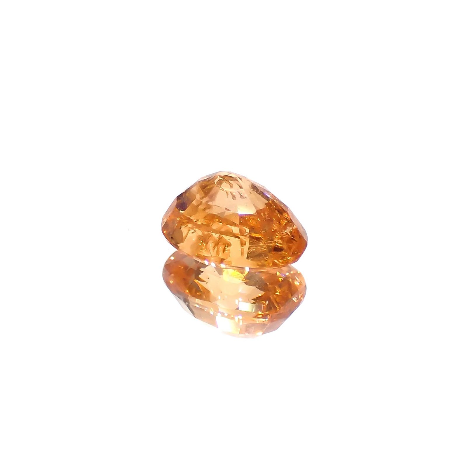 スペサルティンガーネット マンダリンオレンジカラー(宝石名ガーネット)ナイジェリア産 識別済 1.32ct / 7x5.1mm前後 [260623388]