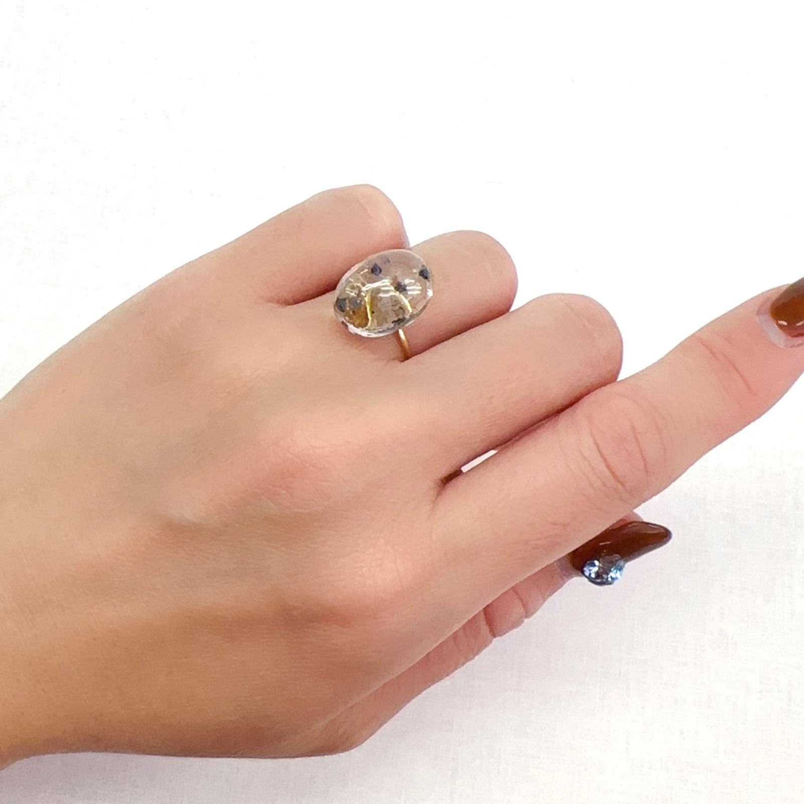 ヘマタイトインクォーツ 中国産 9.05ct[231124182]15.8x11.6mm前後