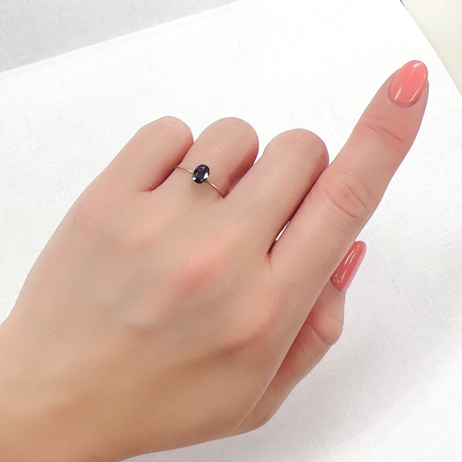 カラーチェンジサファイア非加熱(宝石名カラーチェンジ・サファイア)タンザニア産 0.85ct 識別済[230320839]5.5x4mm前後