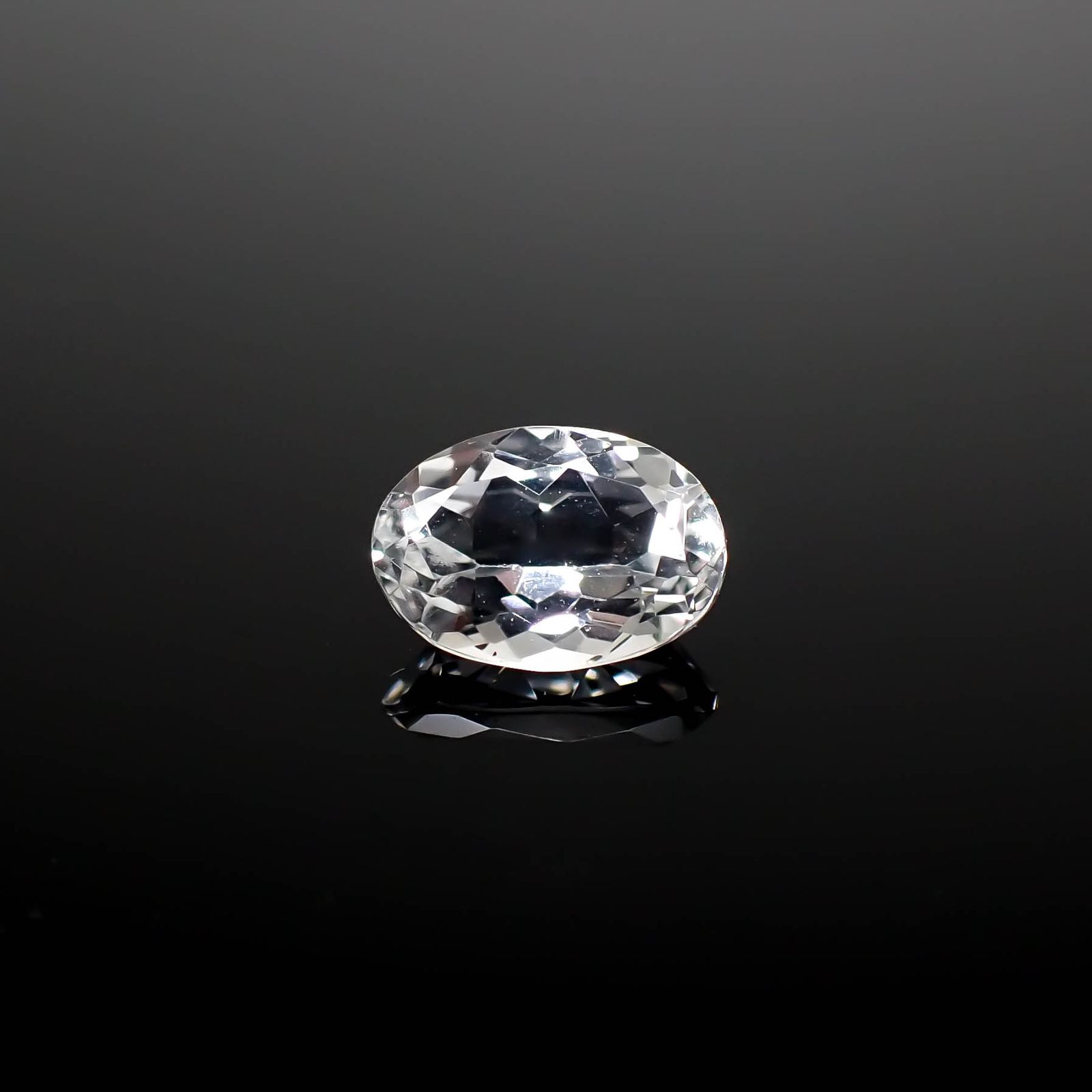 ゴッシェナイト パキスタン・ヒマラヤ産 0.87ct[240527457]7x5mm前後