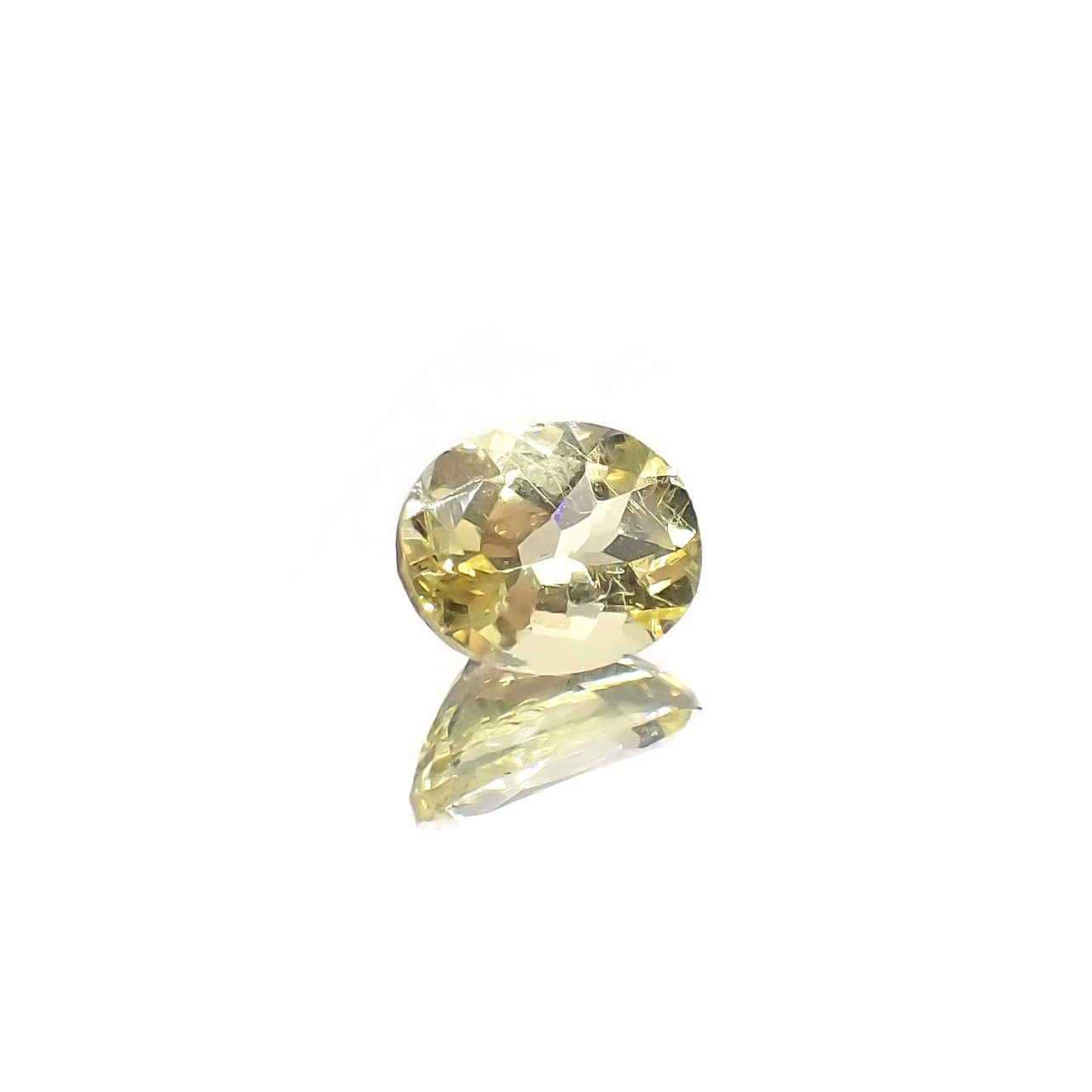 イエローダンビュライト タンザニア産 0.58ct[240125462]6x4.8mm前後