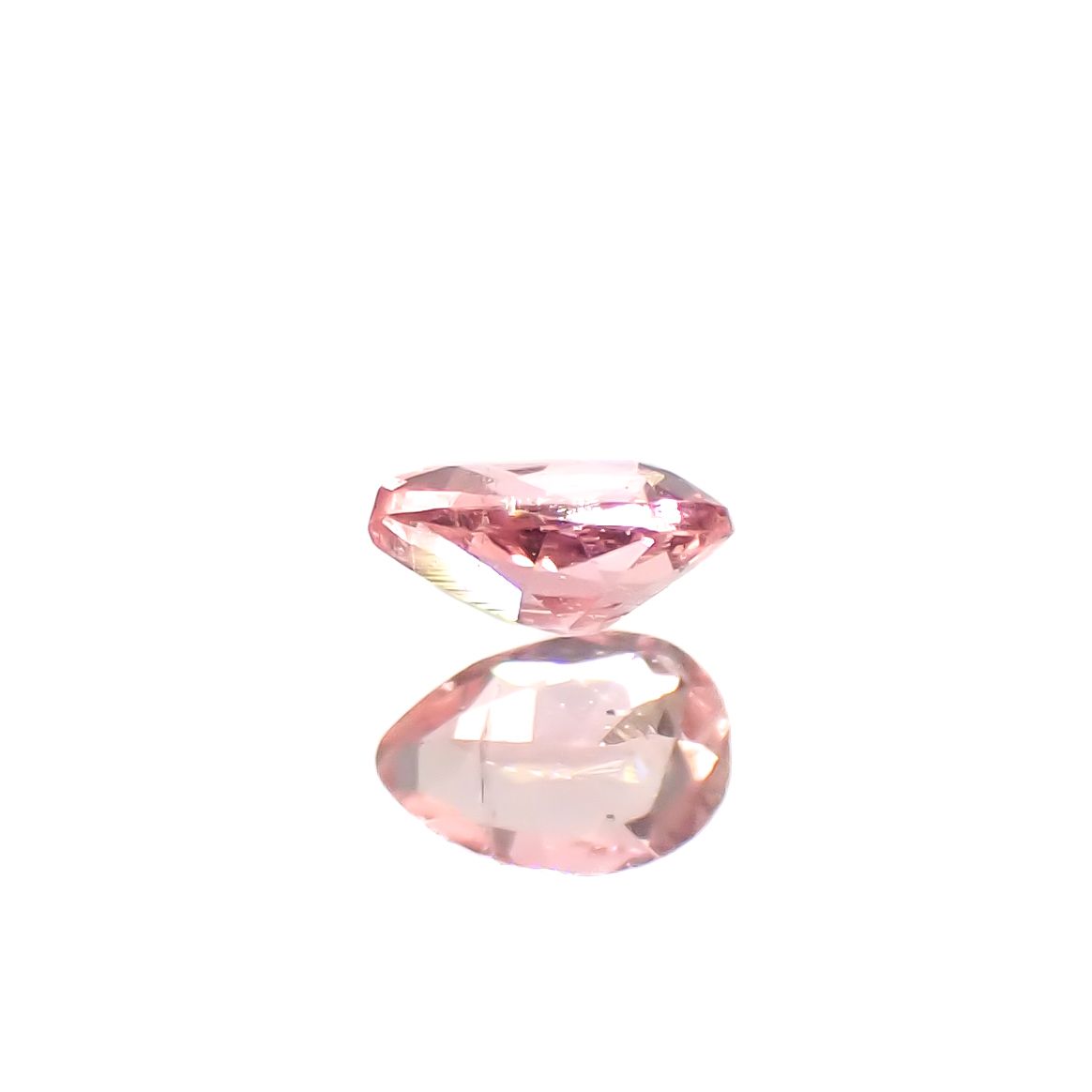 ヴェイリネナイト パキスタン産 0.055ct[240929182]3x2mm前後