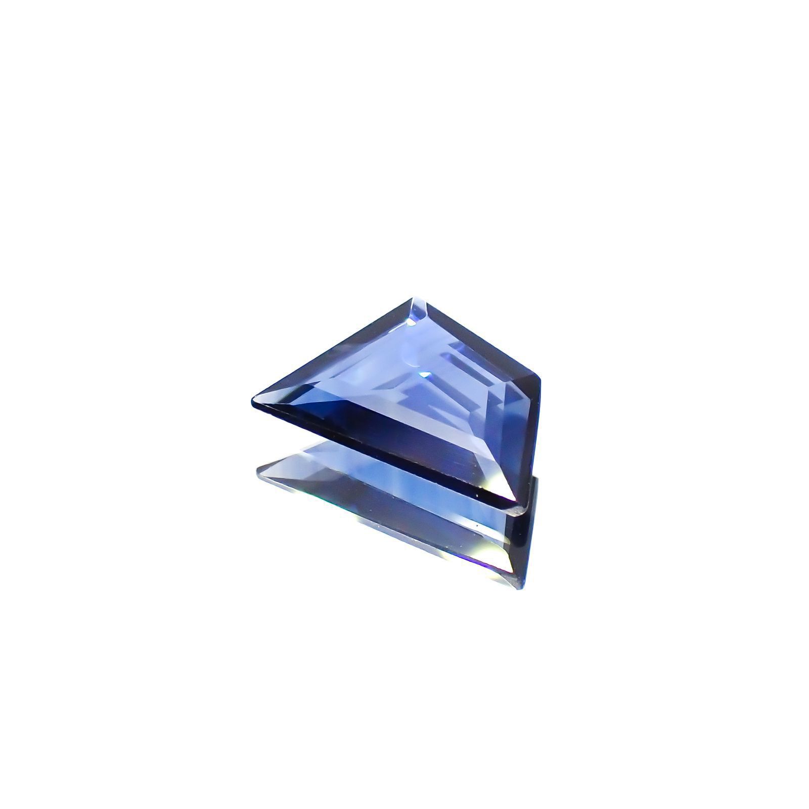 ◇カスタムカット◇サファイア(宝石名サファイア) マダガスカル産 0.87ct 識別済[210813192]9.2×6.3mm前後